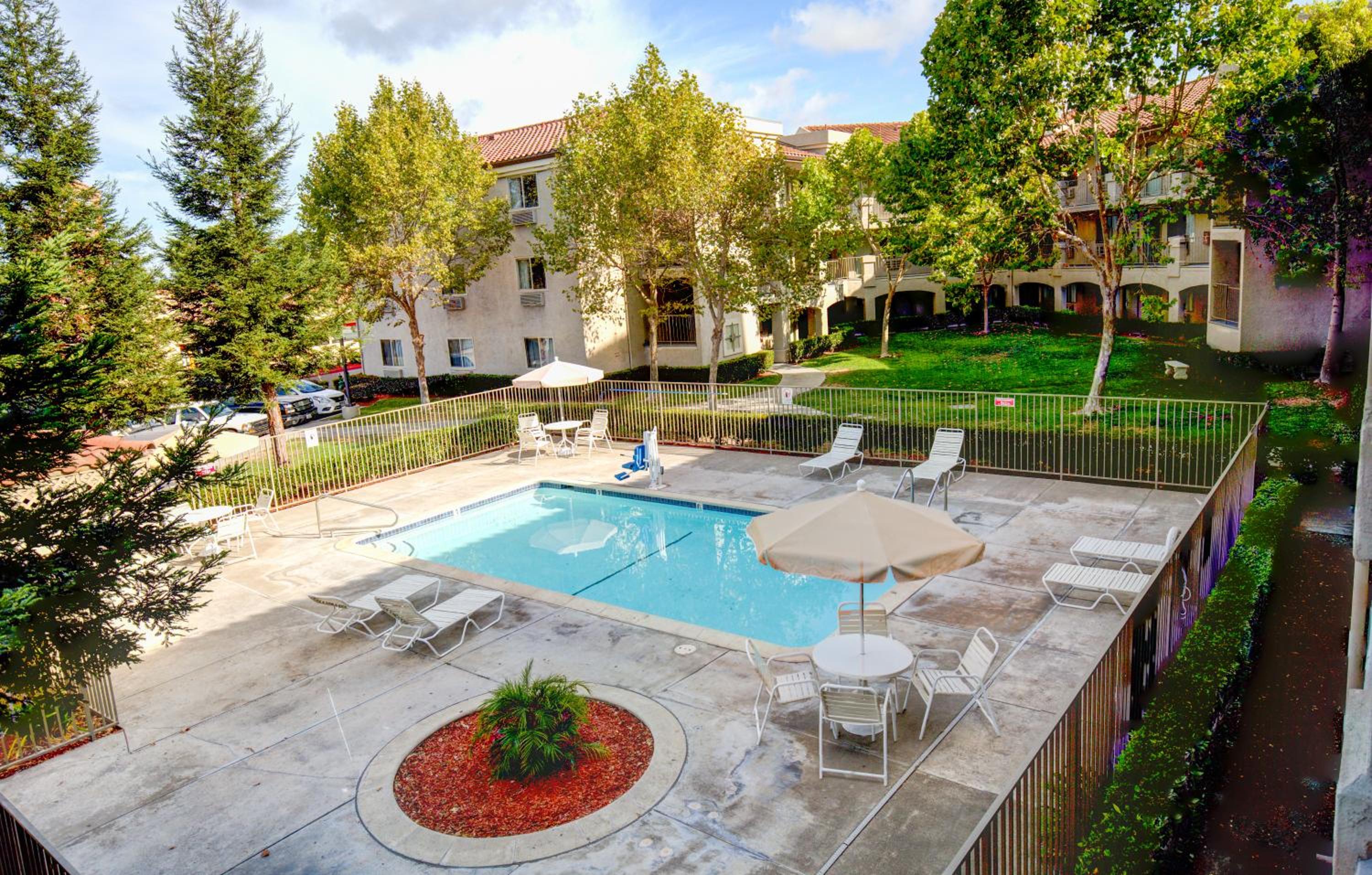 Rohnert Park Vacations - Inn at Rohnert Park - Property Image 6