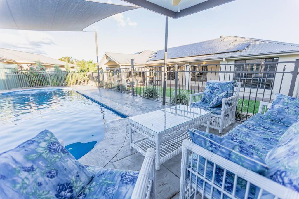 Dubbo’s Hidden Gem: Luxurious Poolside Living