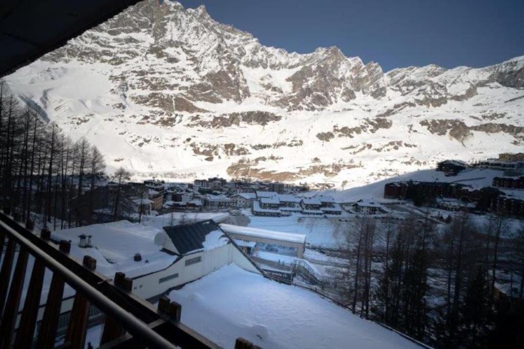 Stylish three rooms in Cervinia 82 view 3