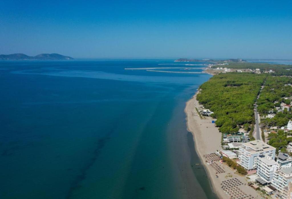 theseaviewapartamentsVlore
