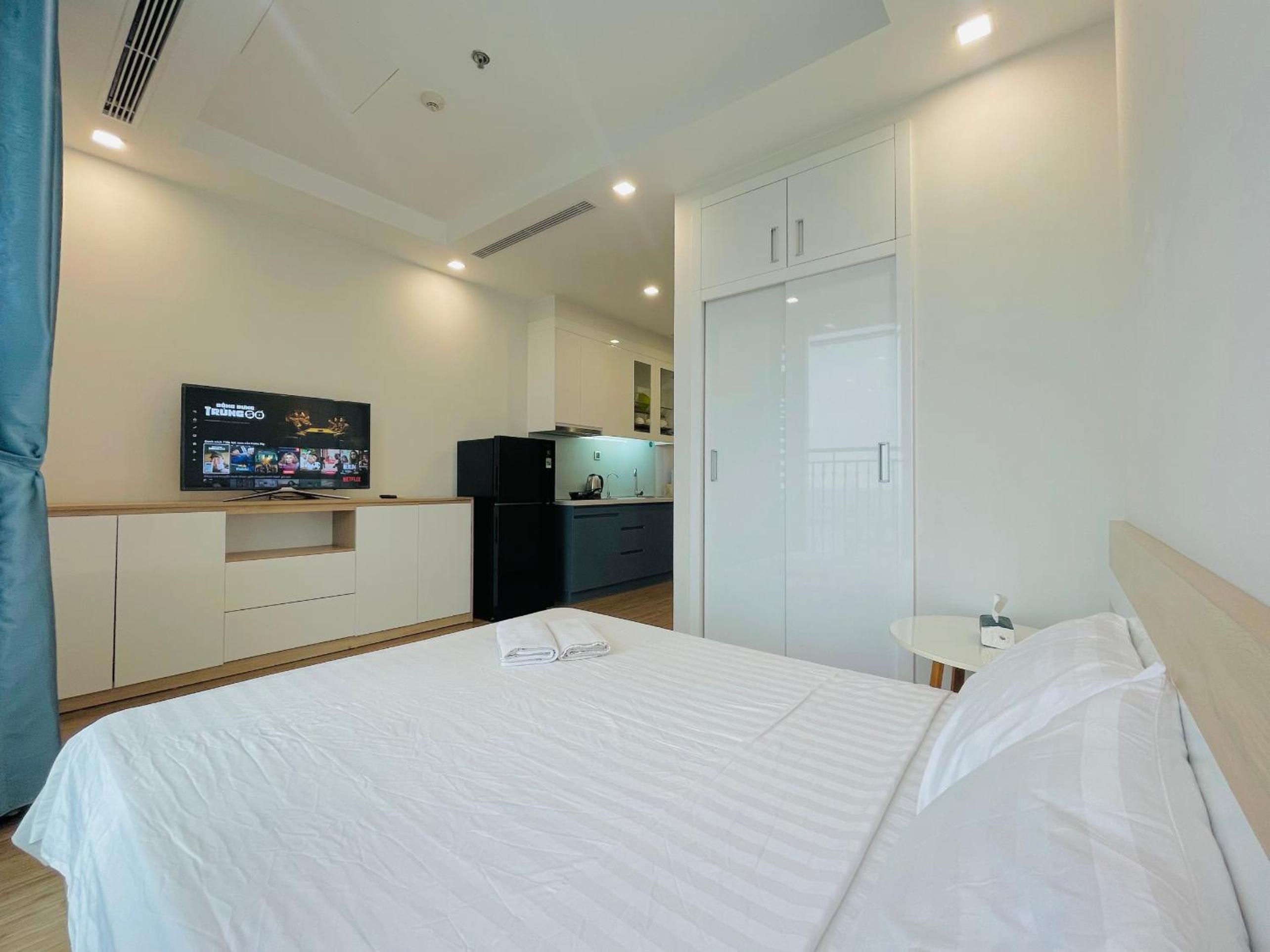 Vinhomes Greenbay Official