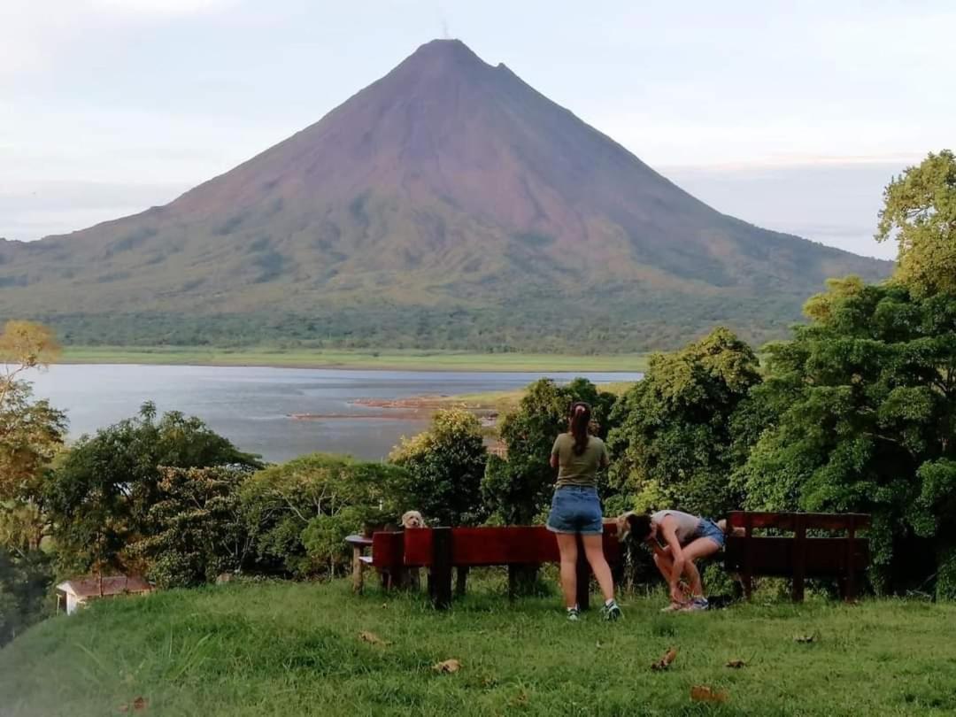 Sunset Inn Arenal B&B