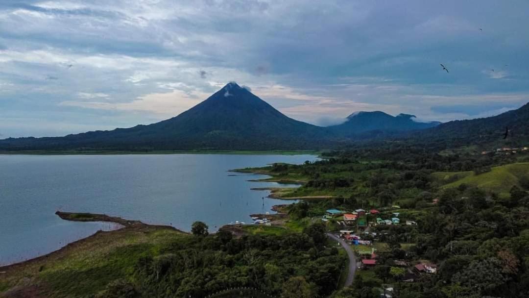 Sunset Inn Arenal B&B