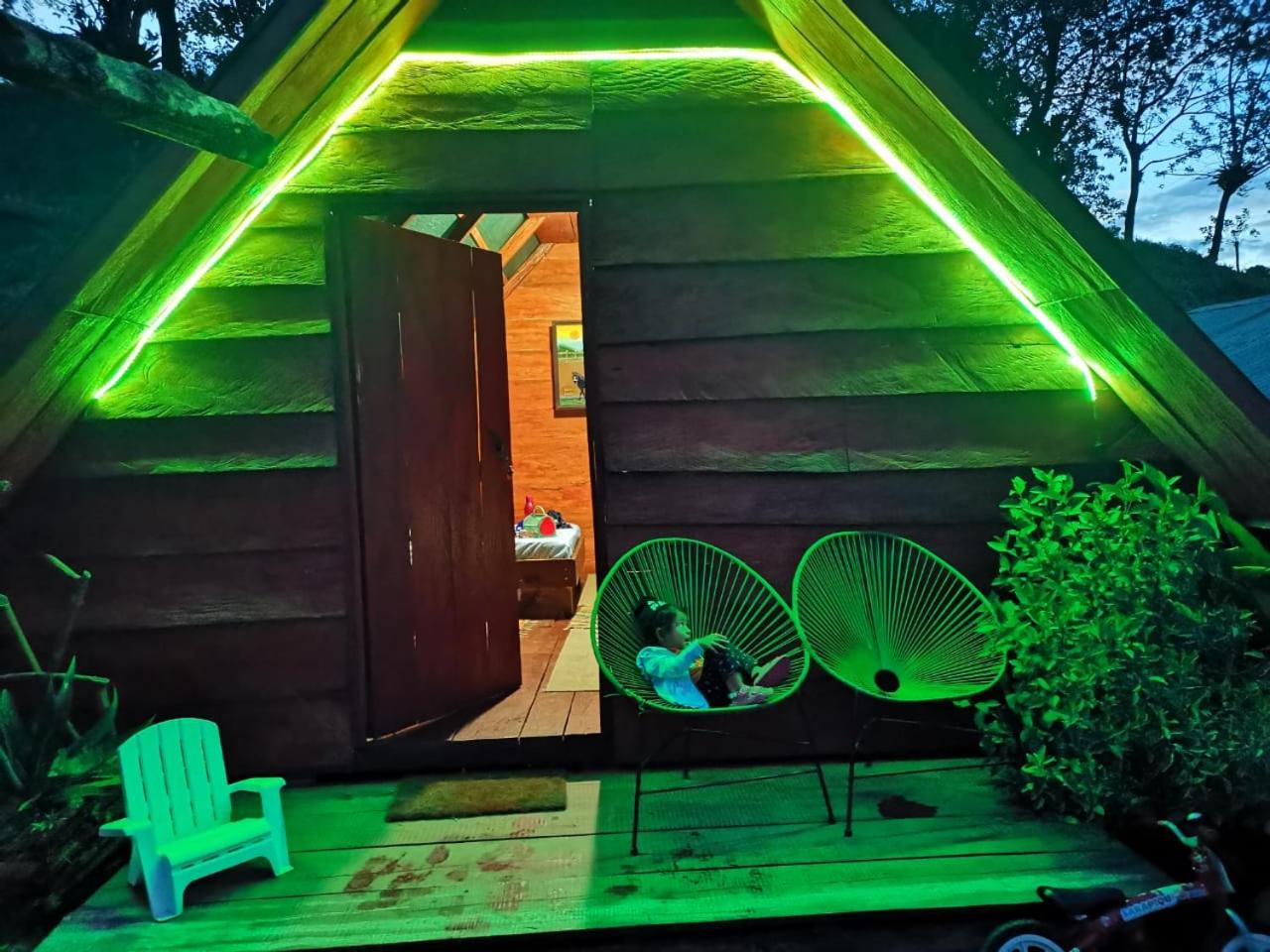 Sunset Inn Arenal B&B