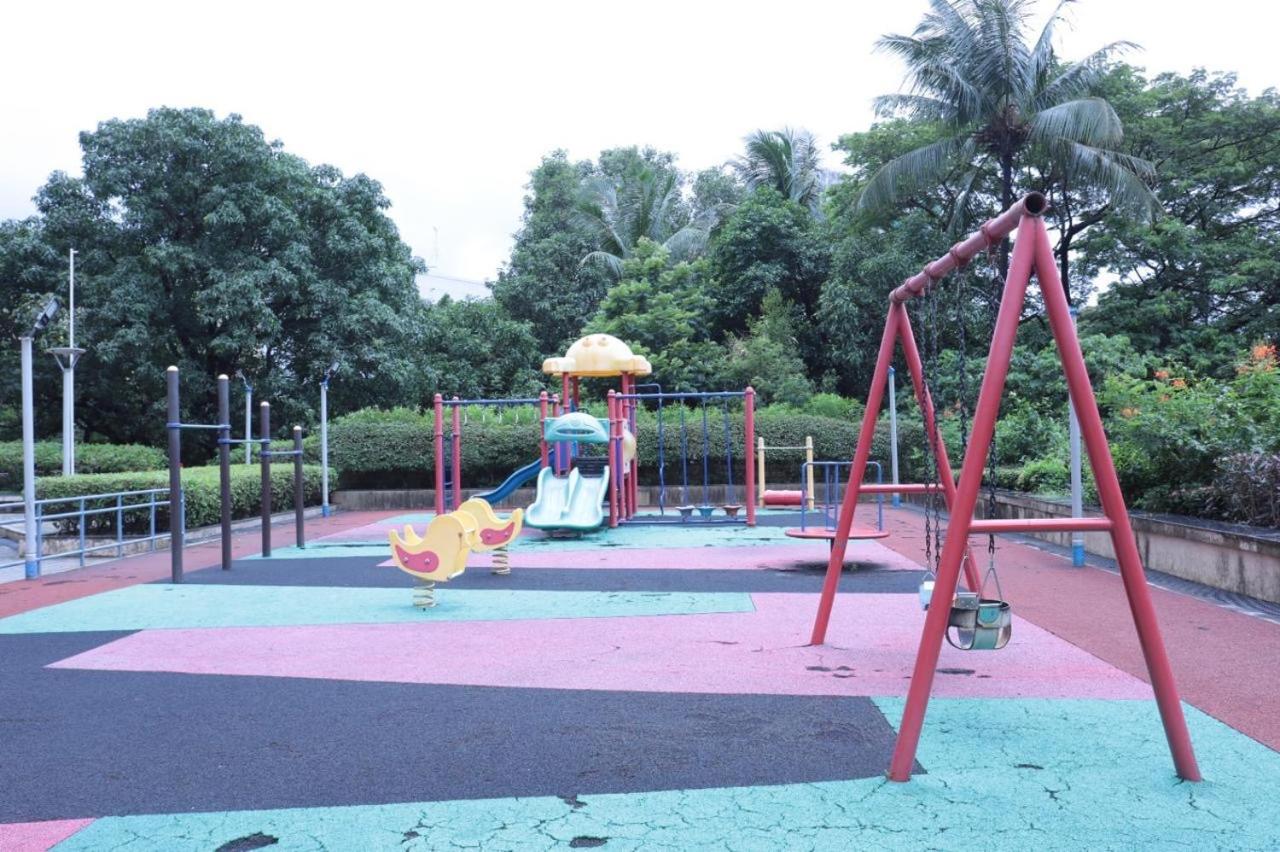 Aarya Stays- 1BHK near Jupiter Hospital view 5