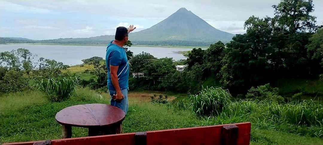 Sunset Inn Arenal B&B
