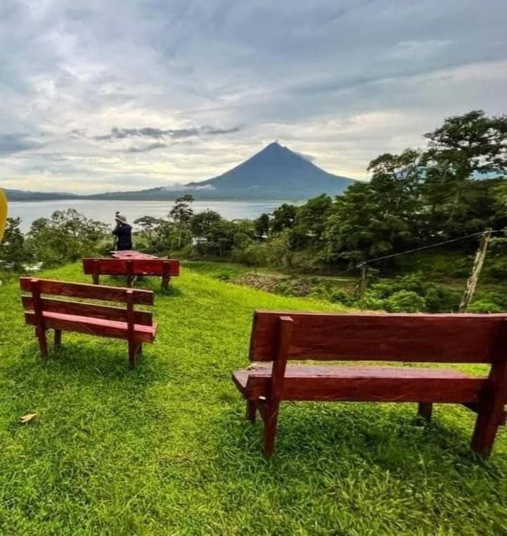 Sunset Inn Arenal B&B