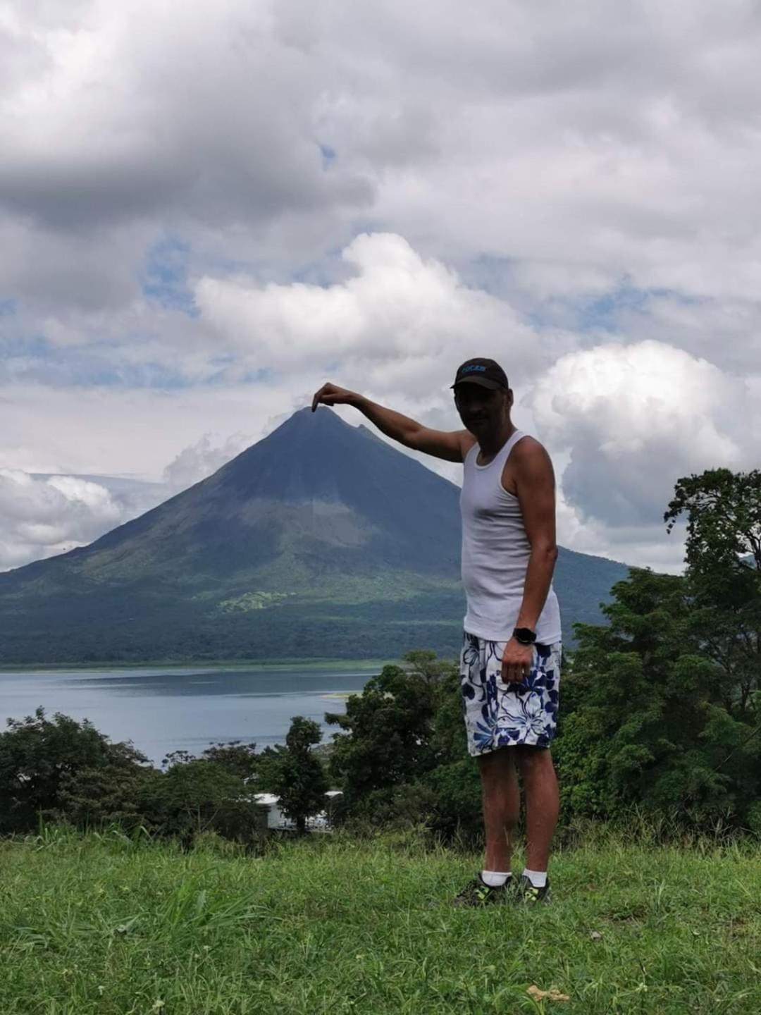 Sunset Inn Arenal B&B