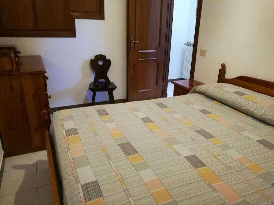 Villa c/Piscina 100mt dal mare Roma G