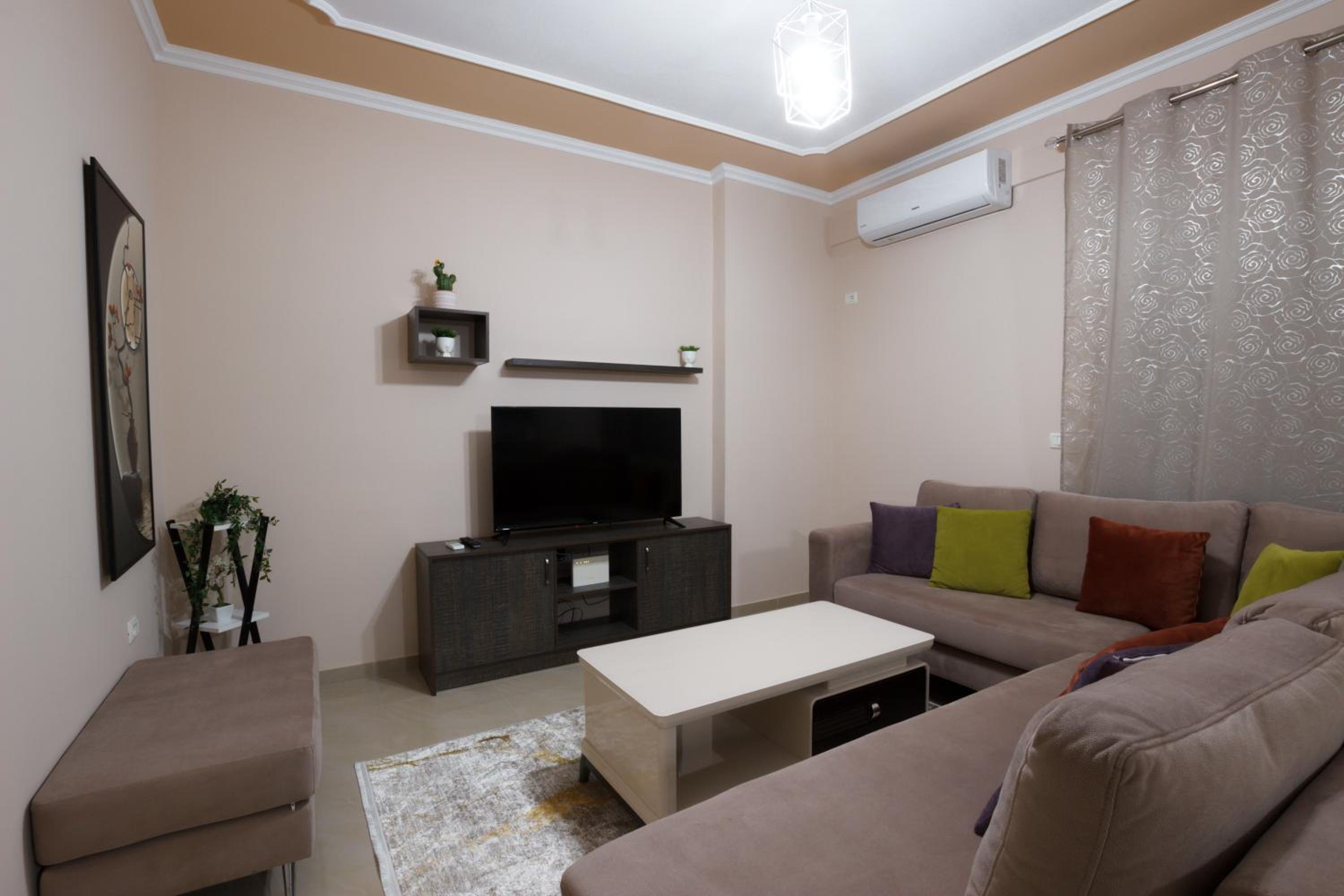 Nov's Apartment2