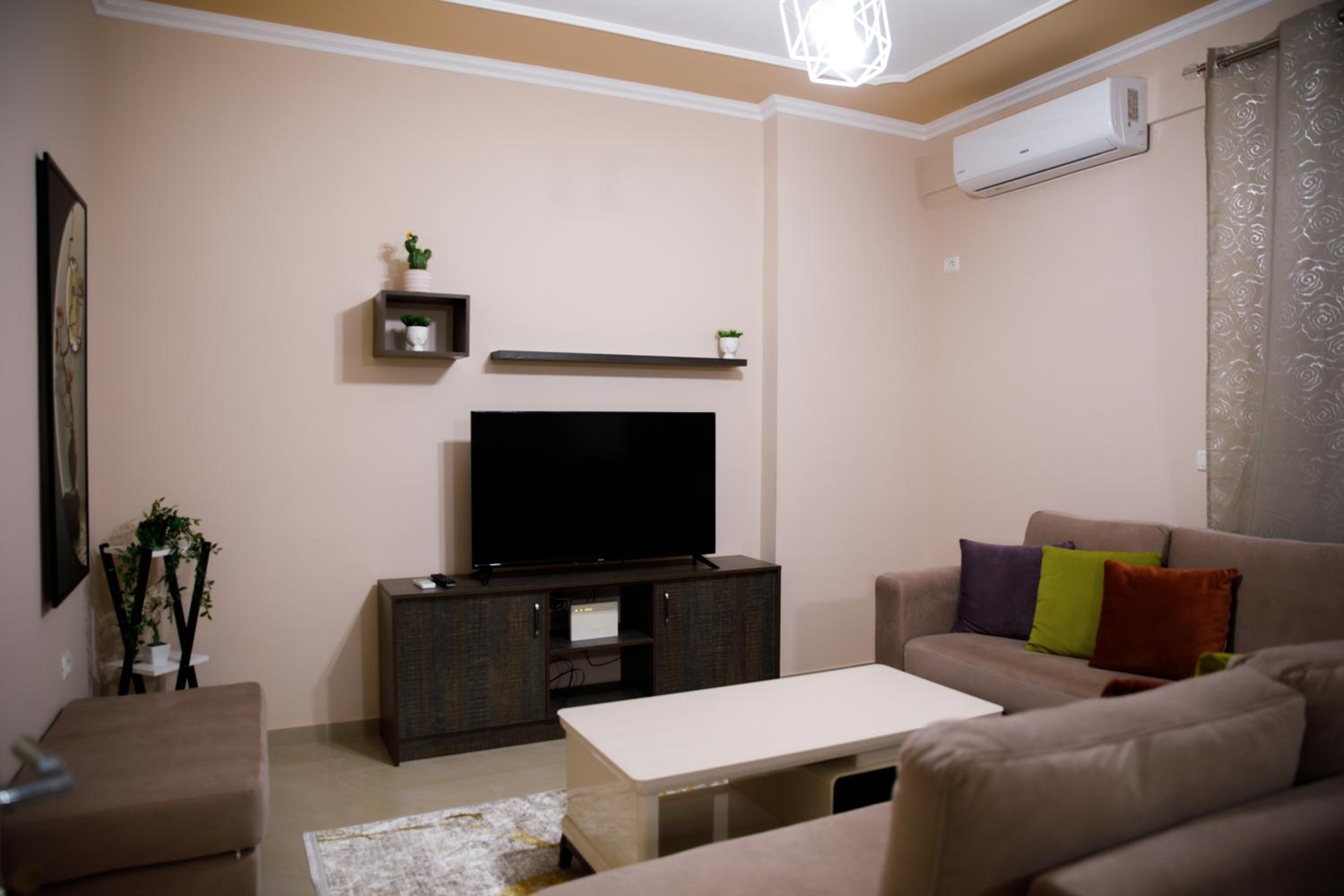 Nov's Apartment2