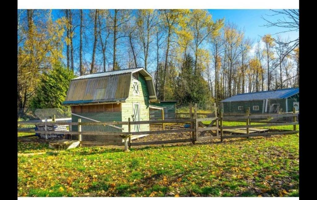 43 Ave Farm House Langley