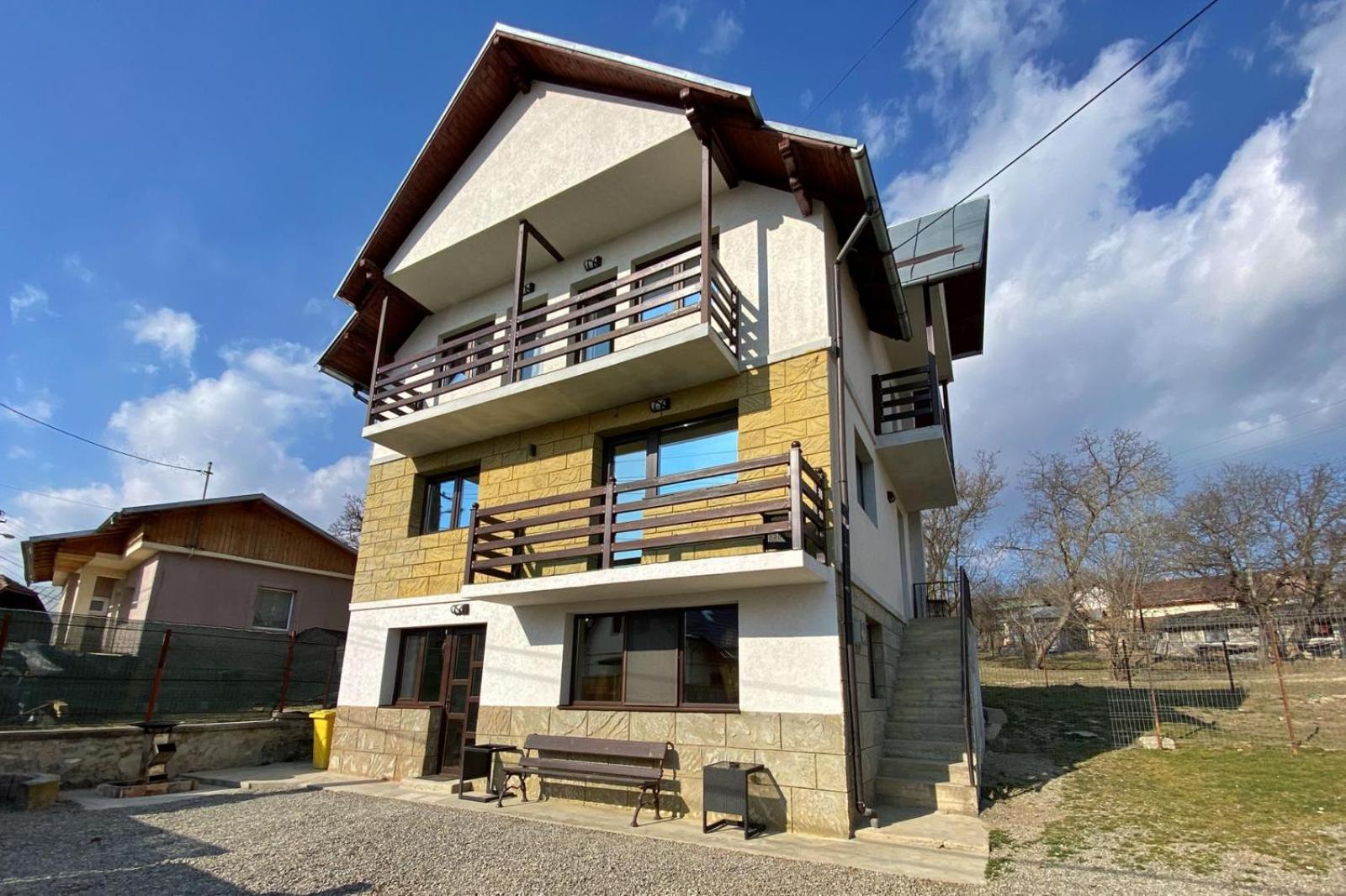 Hotel Casa Polen Comarnic