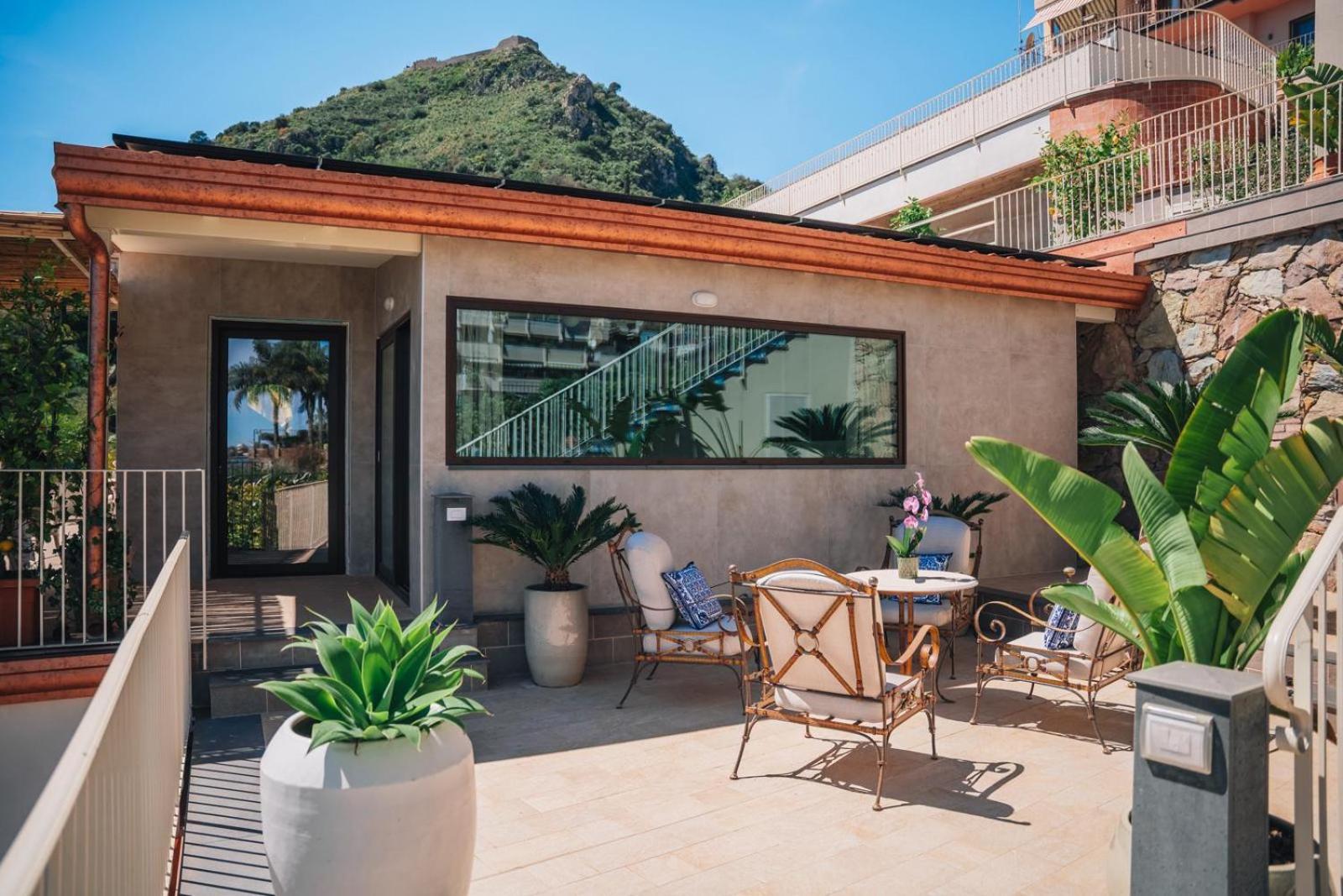 Taormina Seaview photo 2