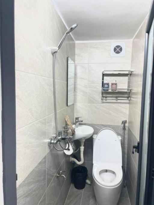 An's Home Phung Hung 3 Bedrooms