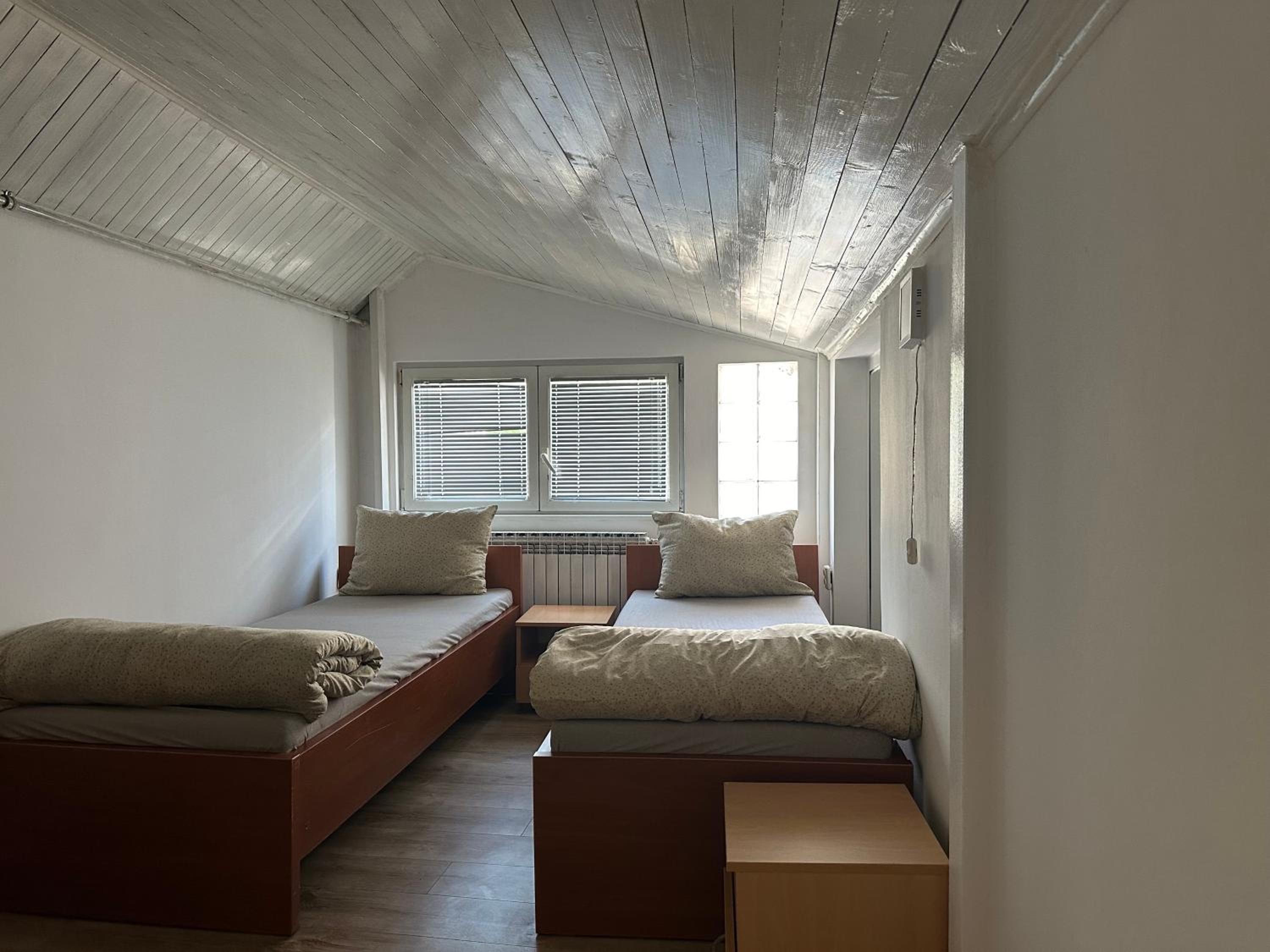 Elma Apartments