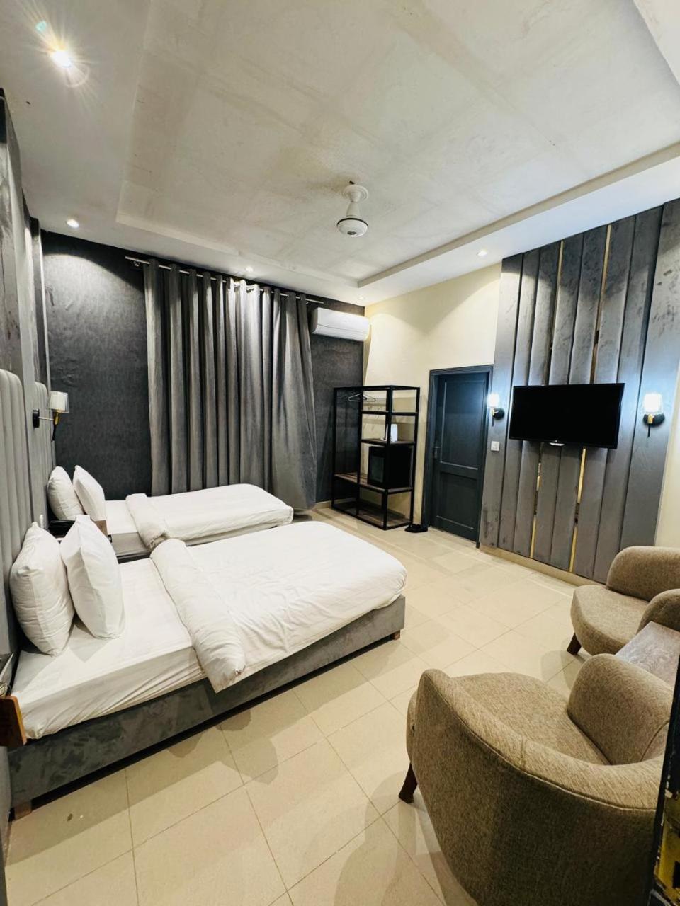 Shelton Boulevard Islamabad view 5