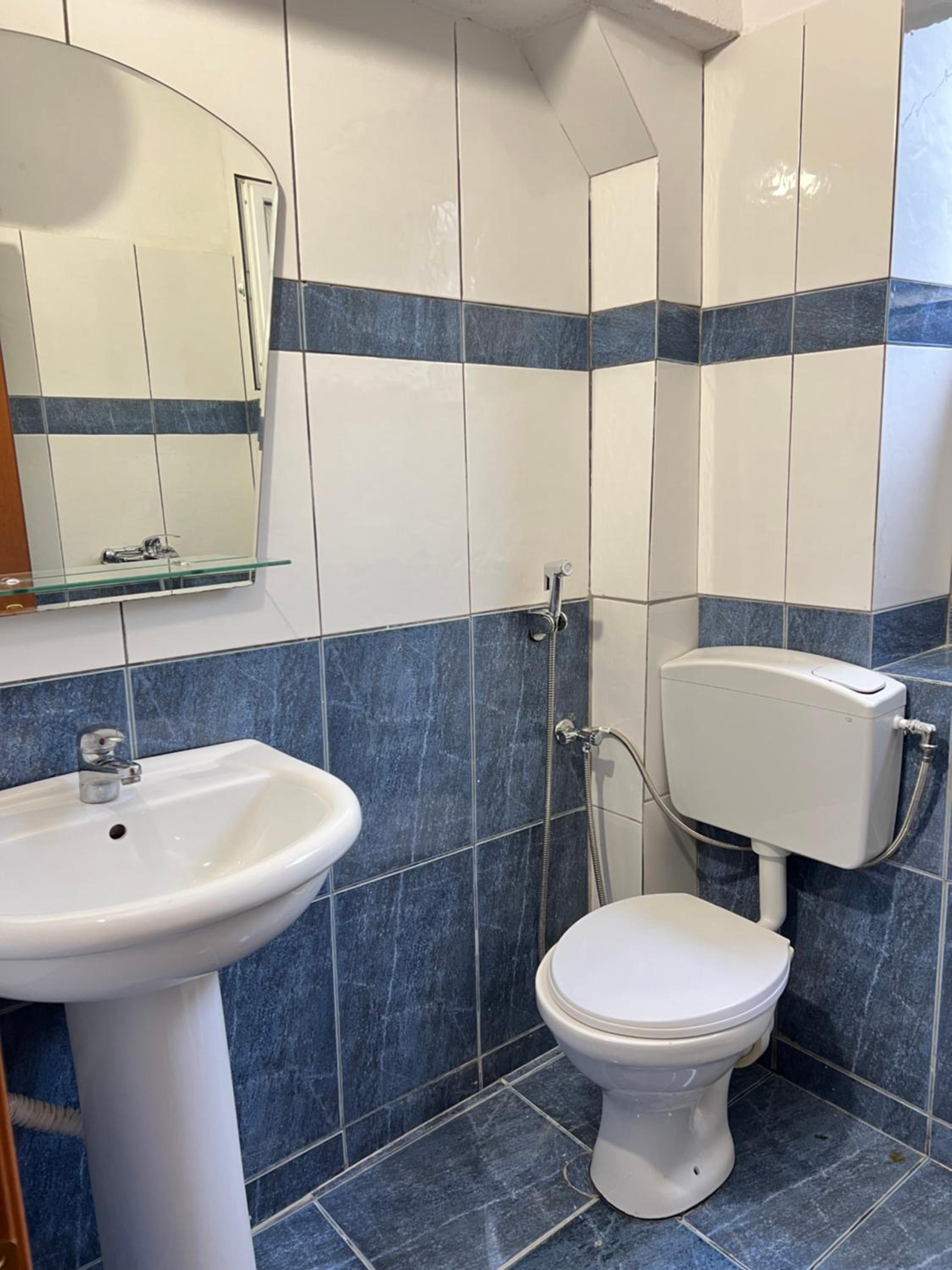 Berat Glauk Apartment