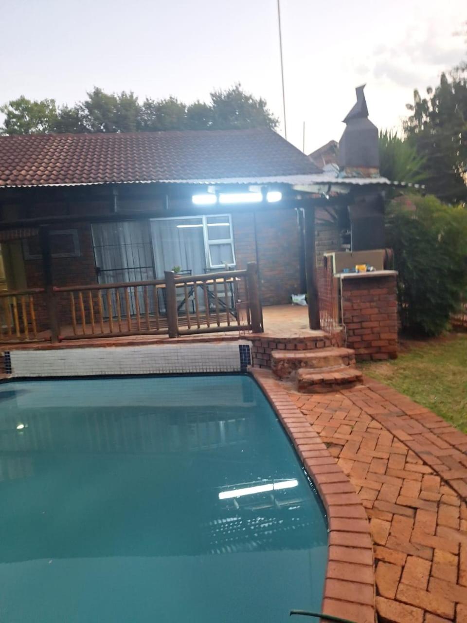 SMAPERS GUESTHOUSE