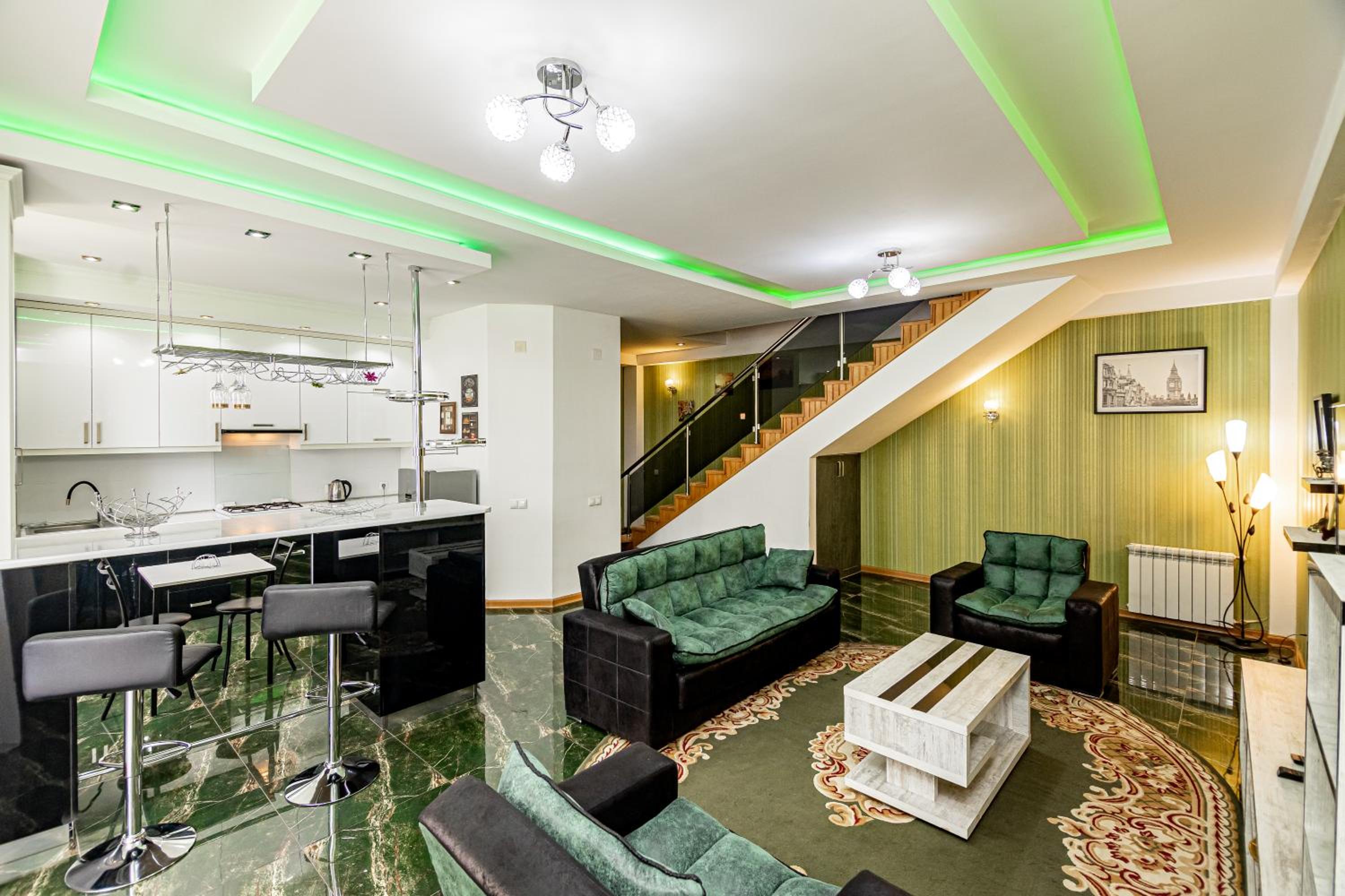 Old Metekhi Apartment