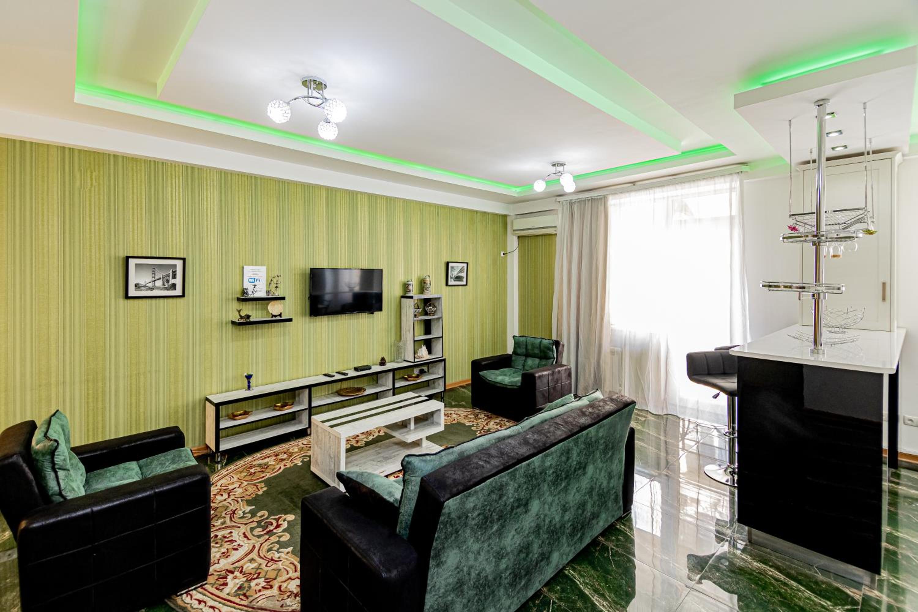 Old Metekhi Apartment