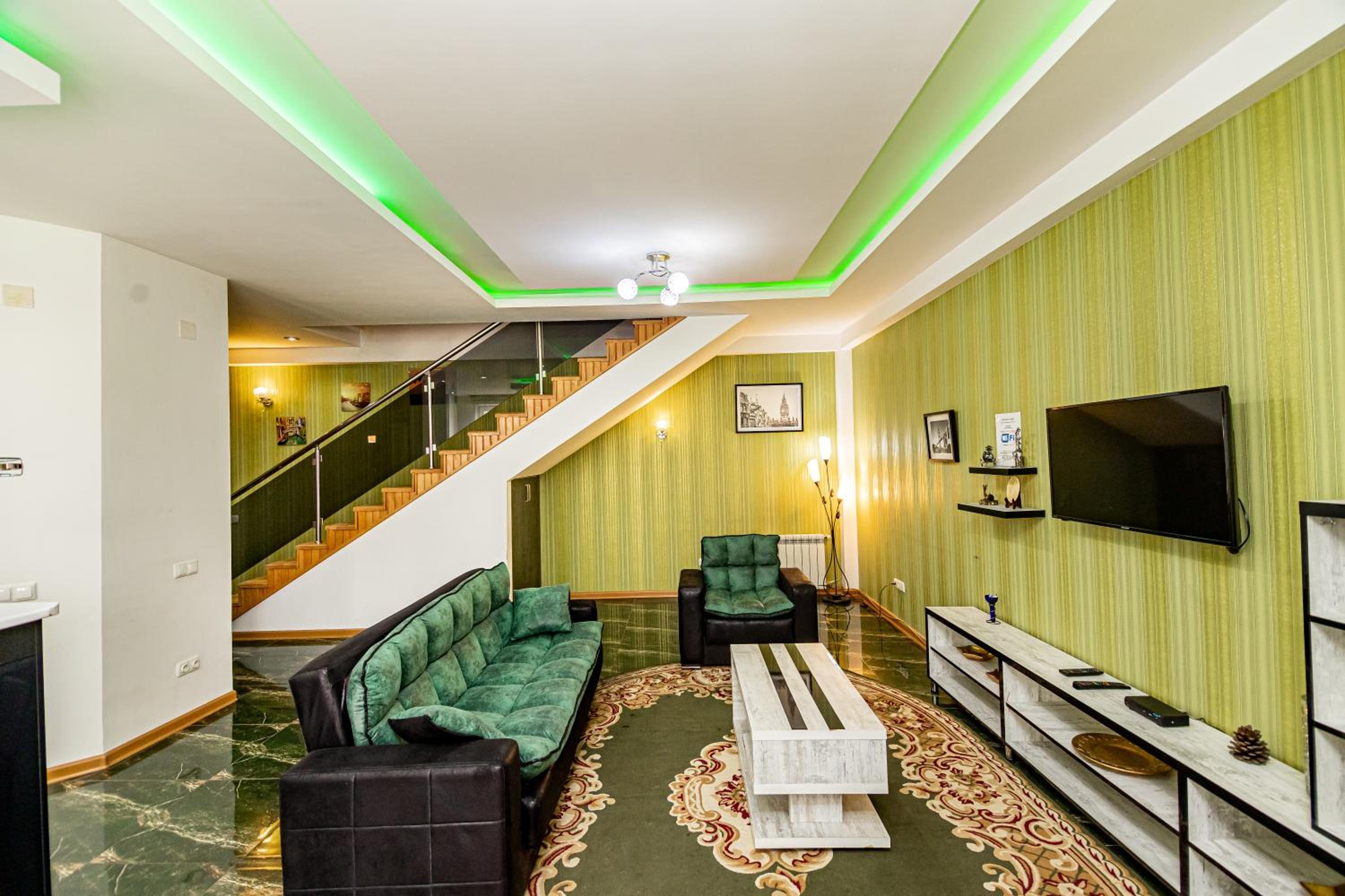 Old Metekhi Apartment