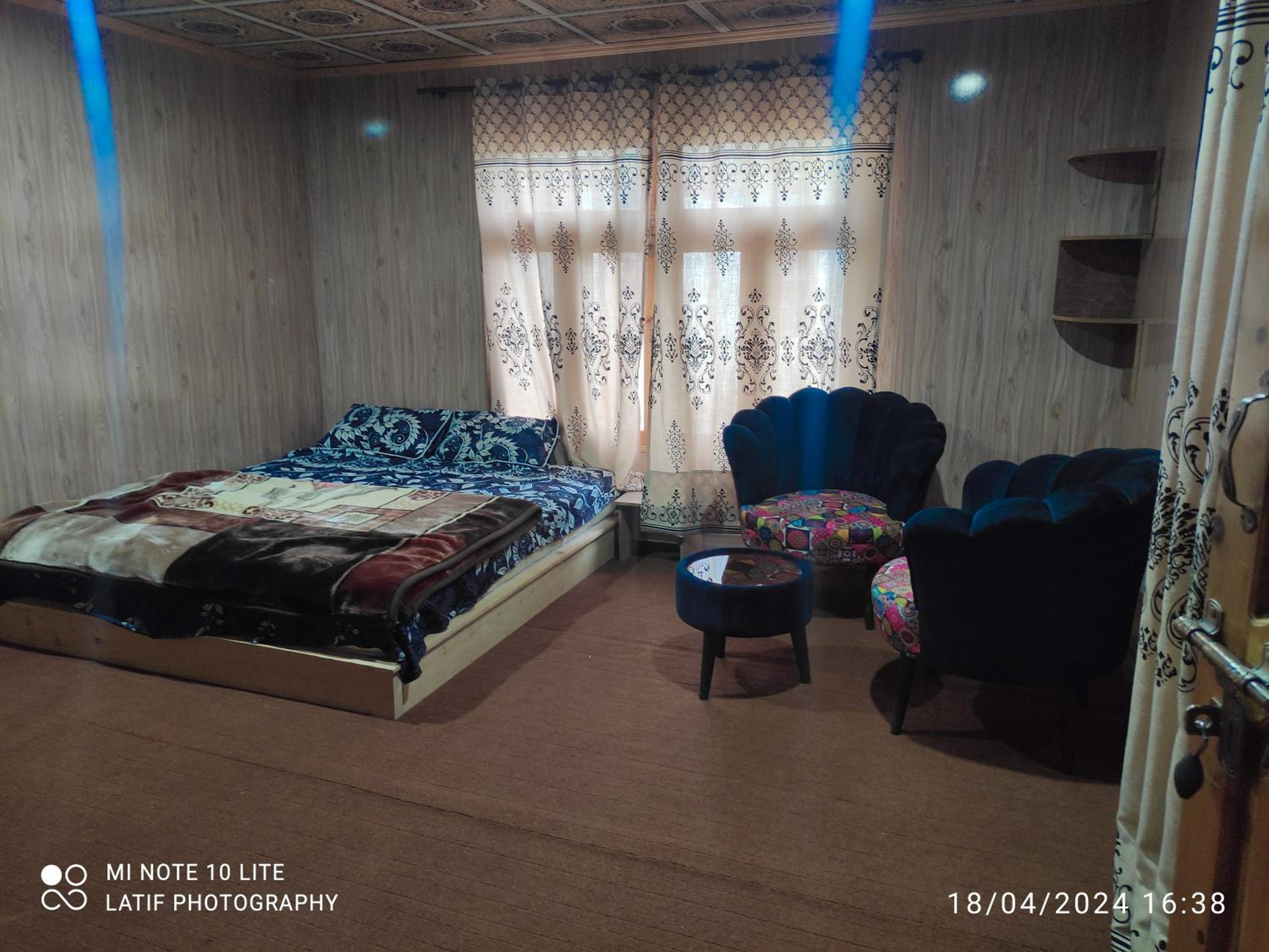 Alpha Nomads House Skardu view 5