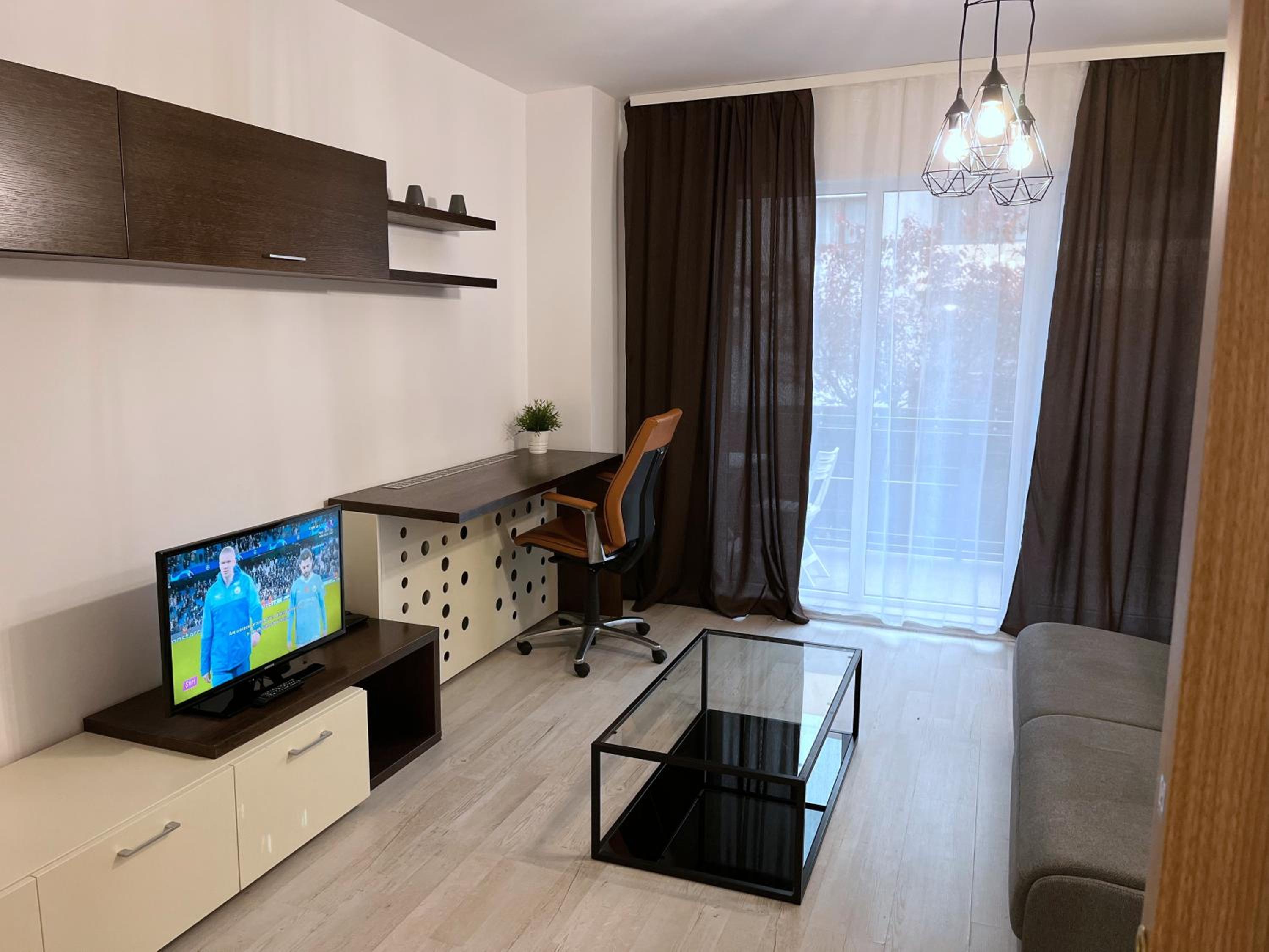 RBC Apartments with garden view and parking view 4
