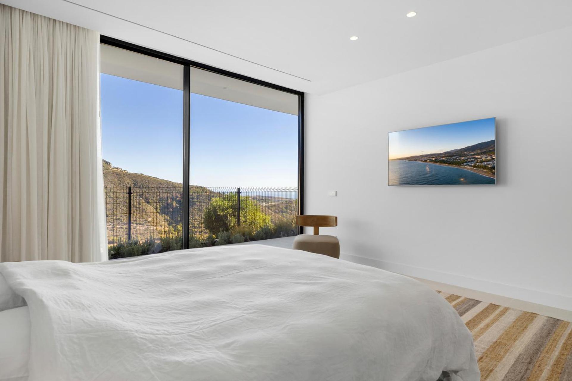 Exclusive VILLA IMAGINE MARBELLA by IMAGINEMARBELLA, breathtaking panoramic sea views heated infinity pool