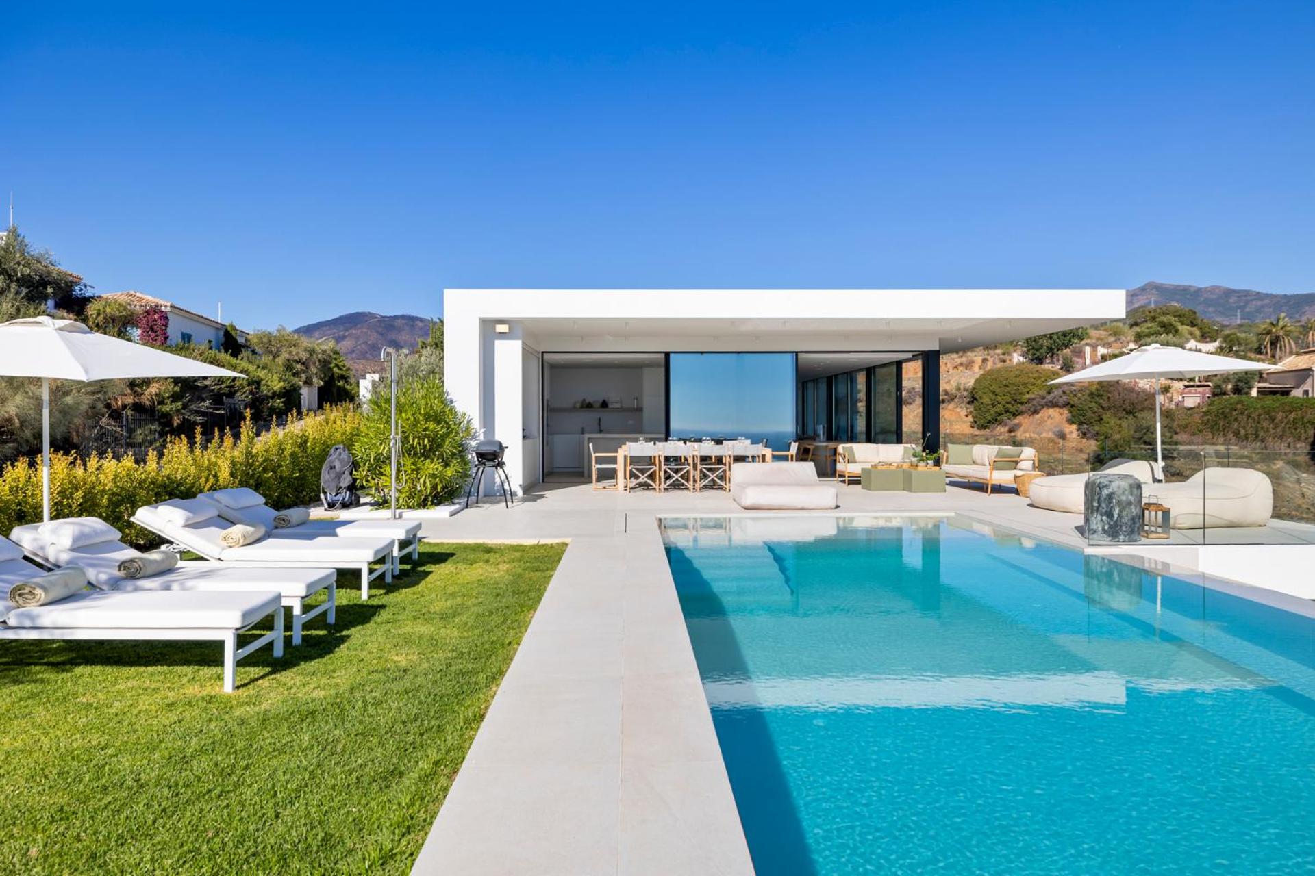 Exclusive VILLA IMAGINE MARBELLA by IMAGINEMARBELLA, breathtaking panoramic sea views heated infinity pool
