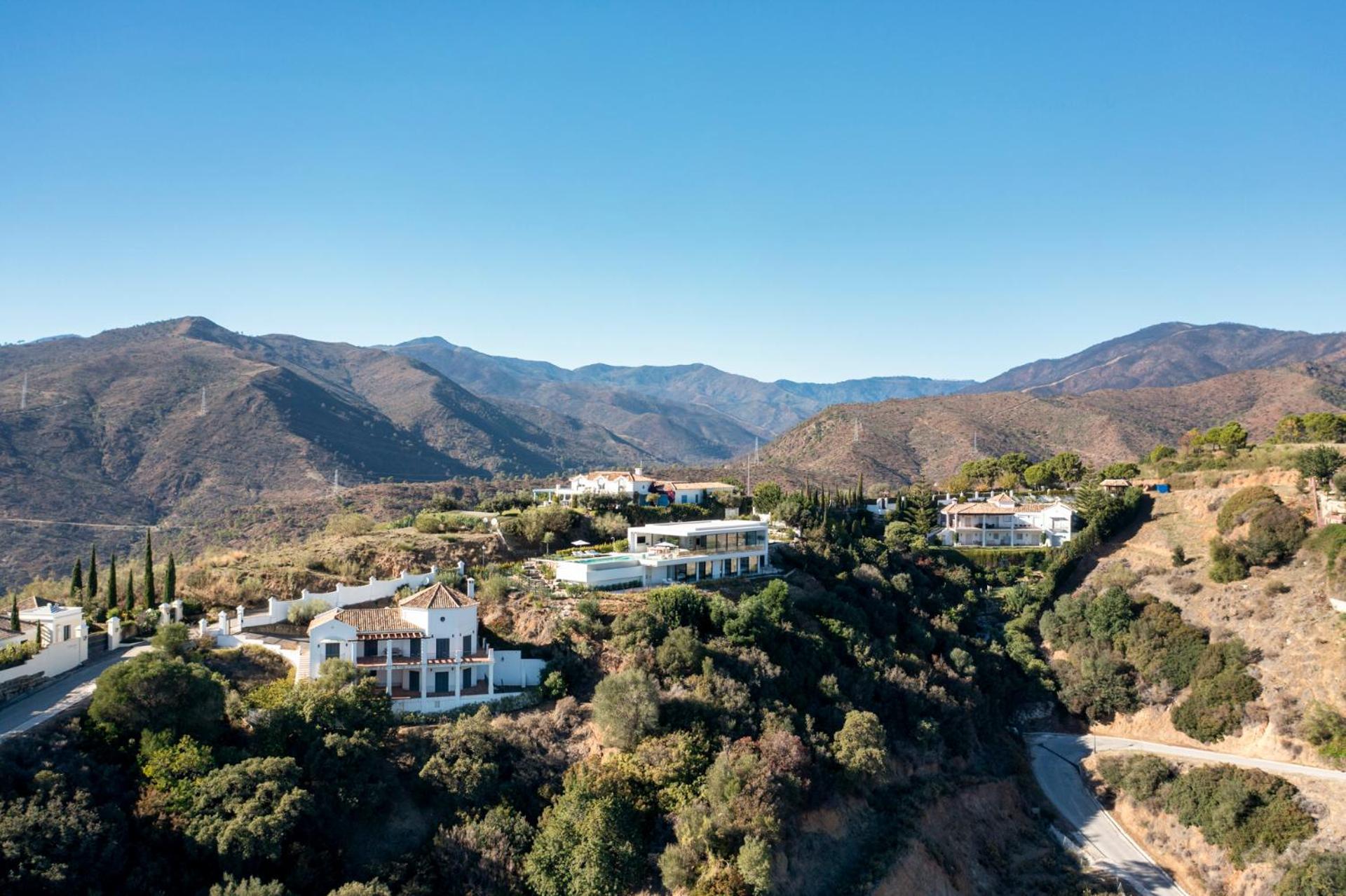 Exclusive VILLA IMAGINE MARBELLA by IMAGINEMARBELLA, breathtaking panoramic sea views heated infinity pool