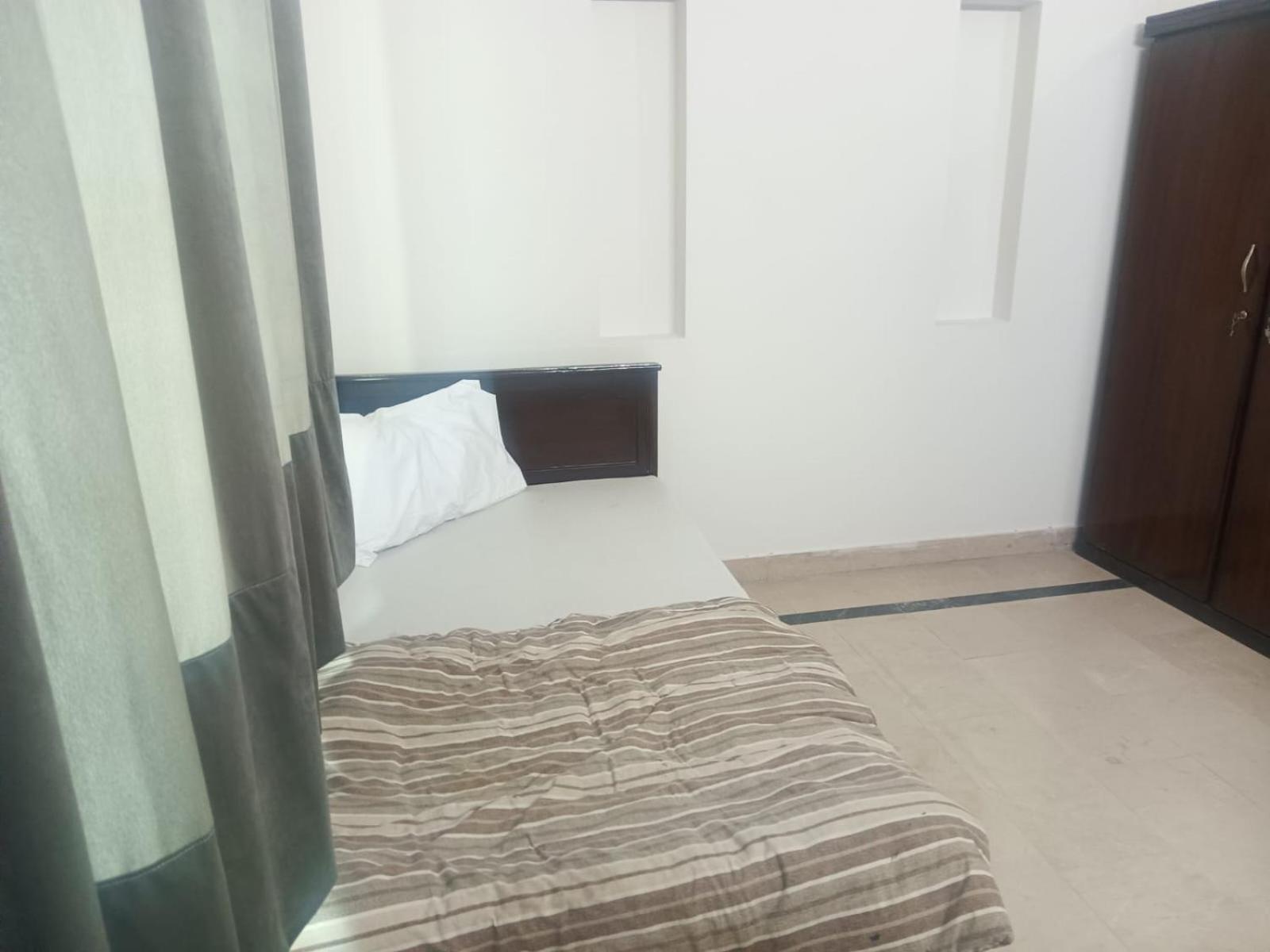 Capital Guest House, Islamabad near Bahria Town , Rawalpindi view 5
