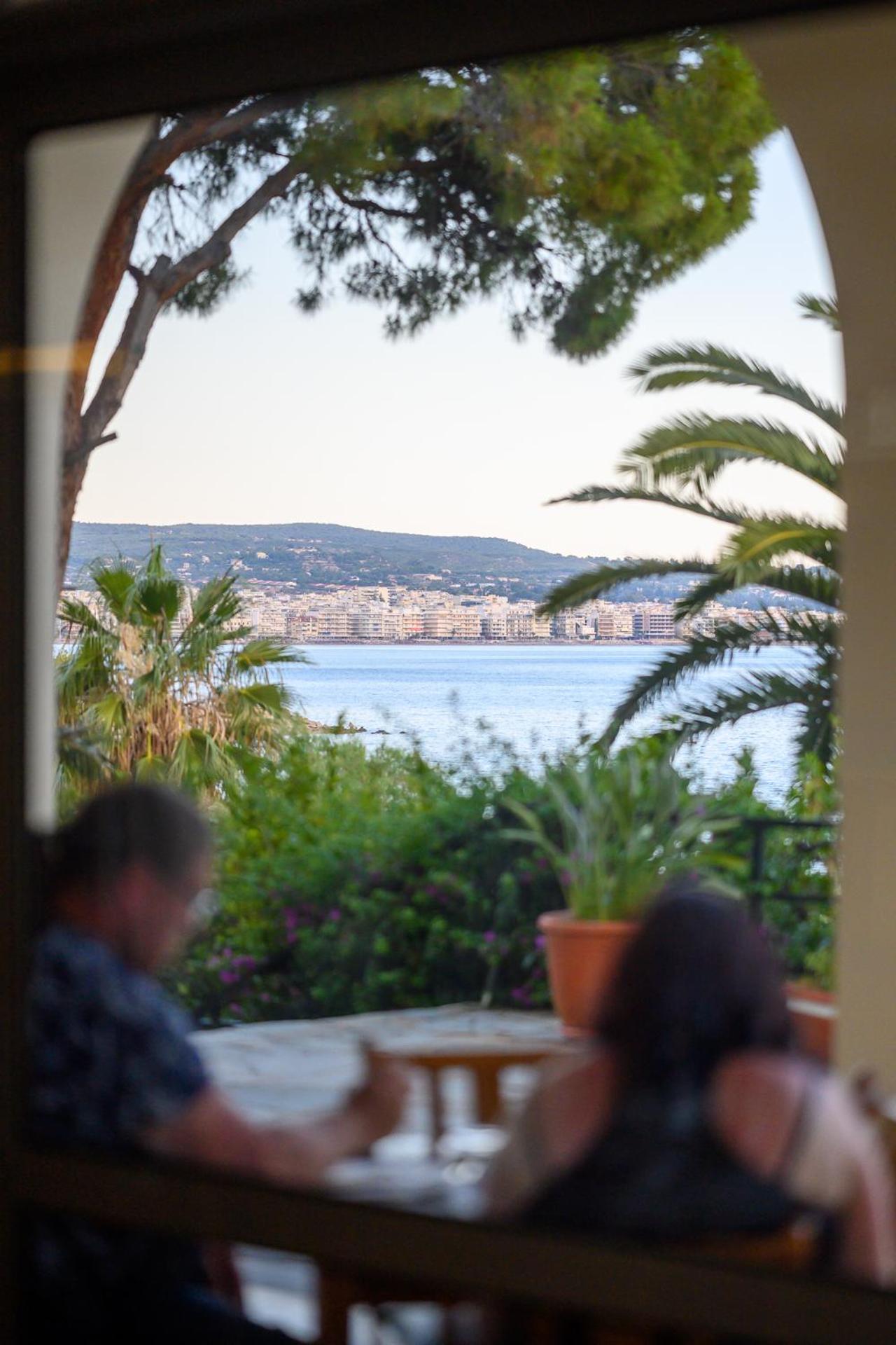 Loutraki Vacations - Pappas Hotel - Property Image 8