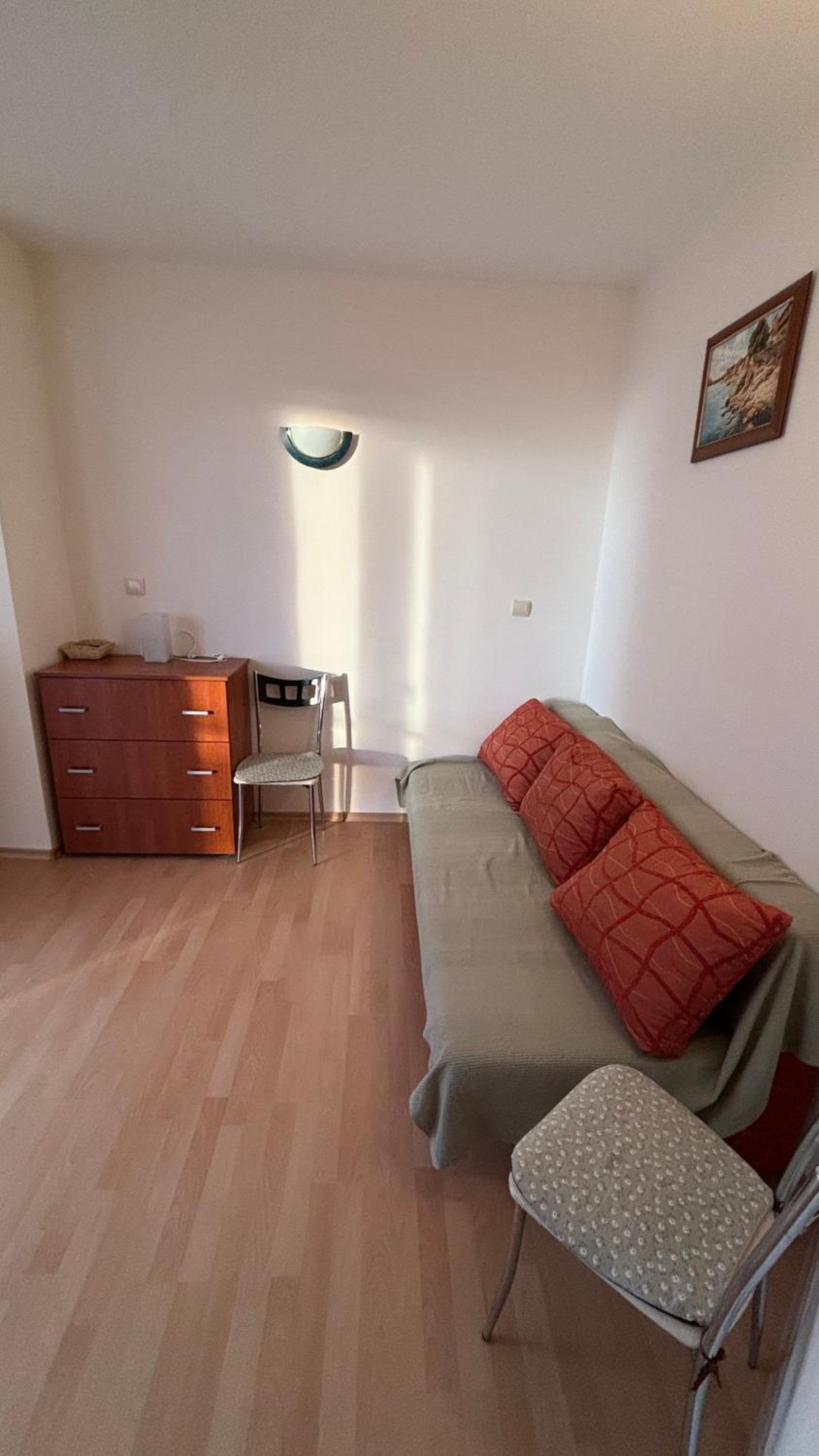 Cozy apartment with 2 bedrooms and sea view
