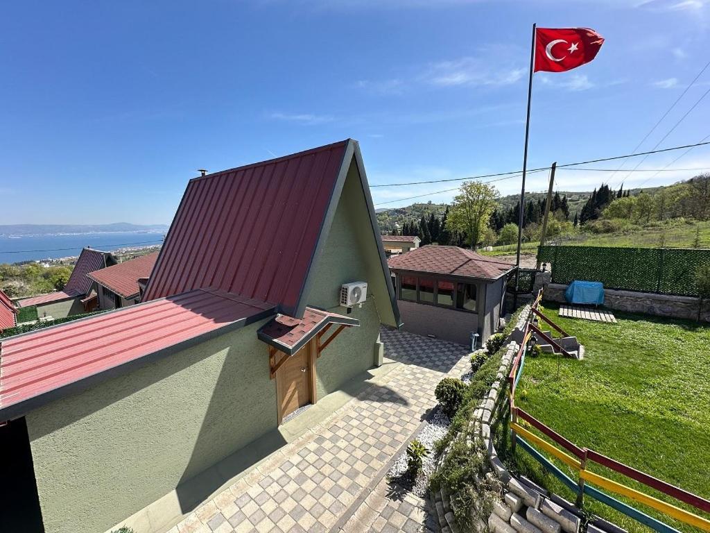 Patya BUNGALOV