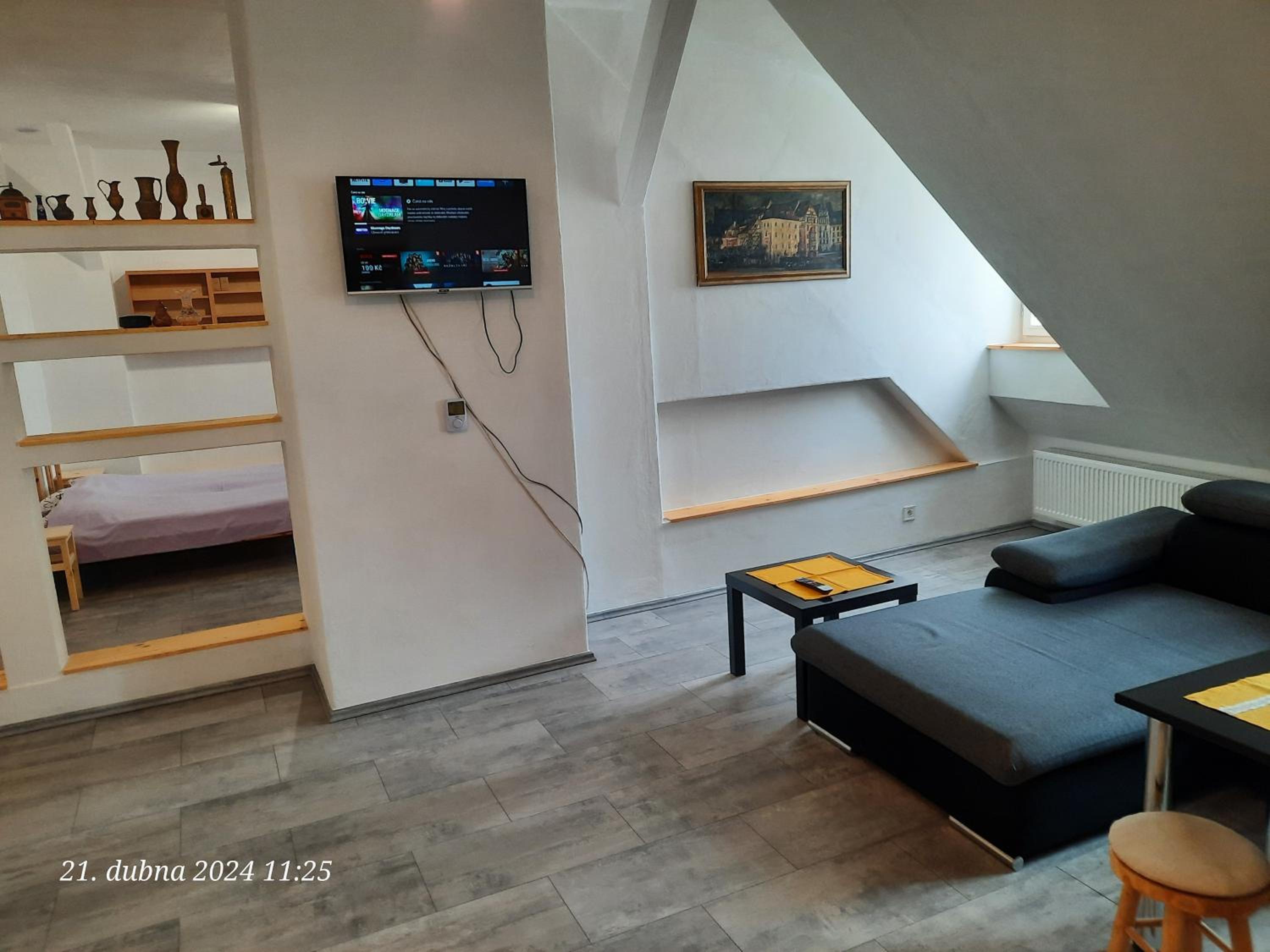Skromný apartmán v centru Chebu, 3. Floor