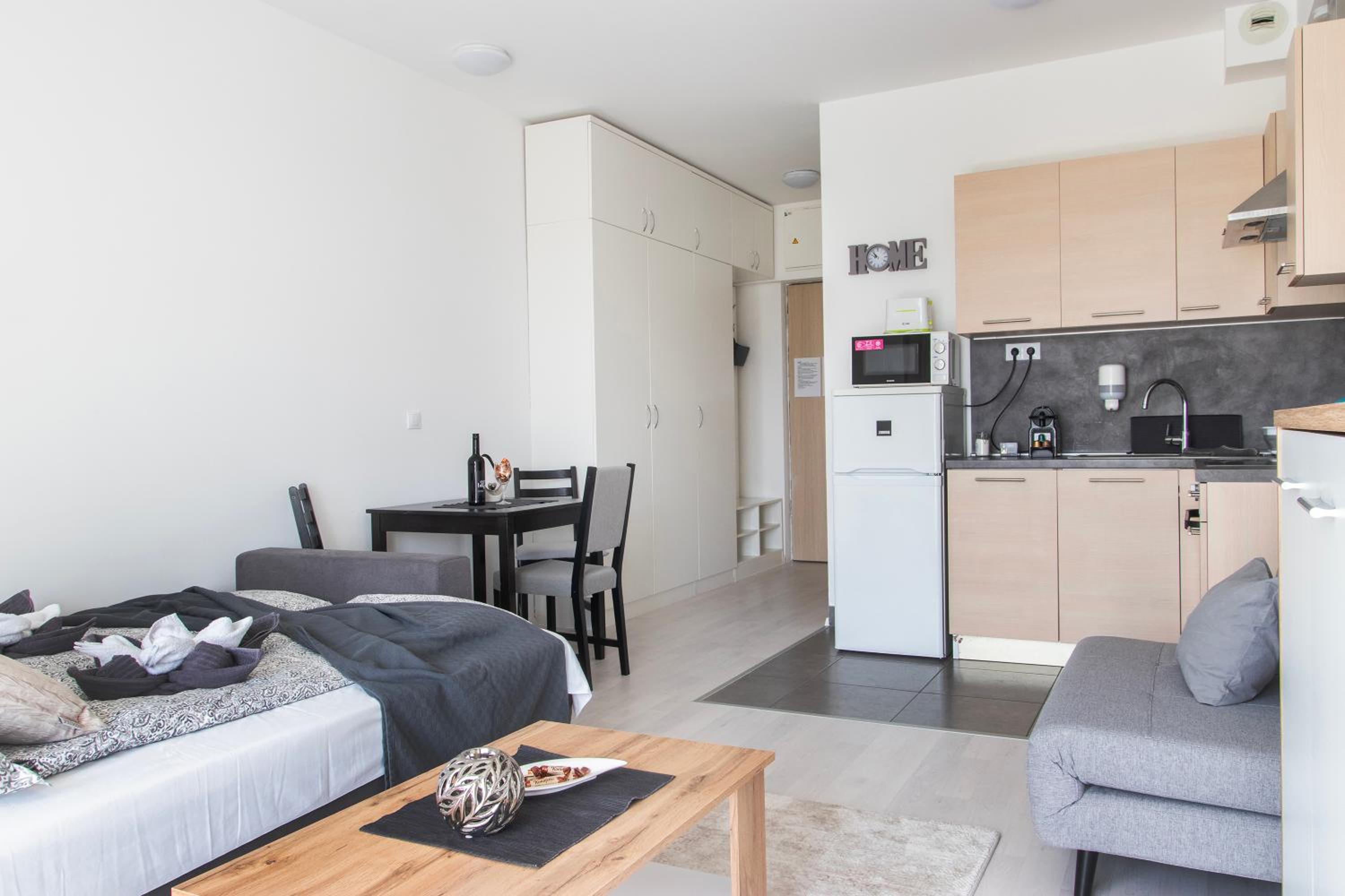 Corvin Gem Apartment with PARKING