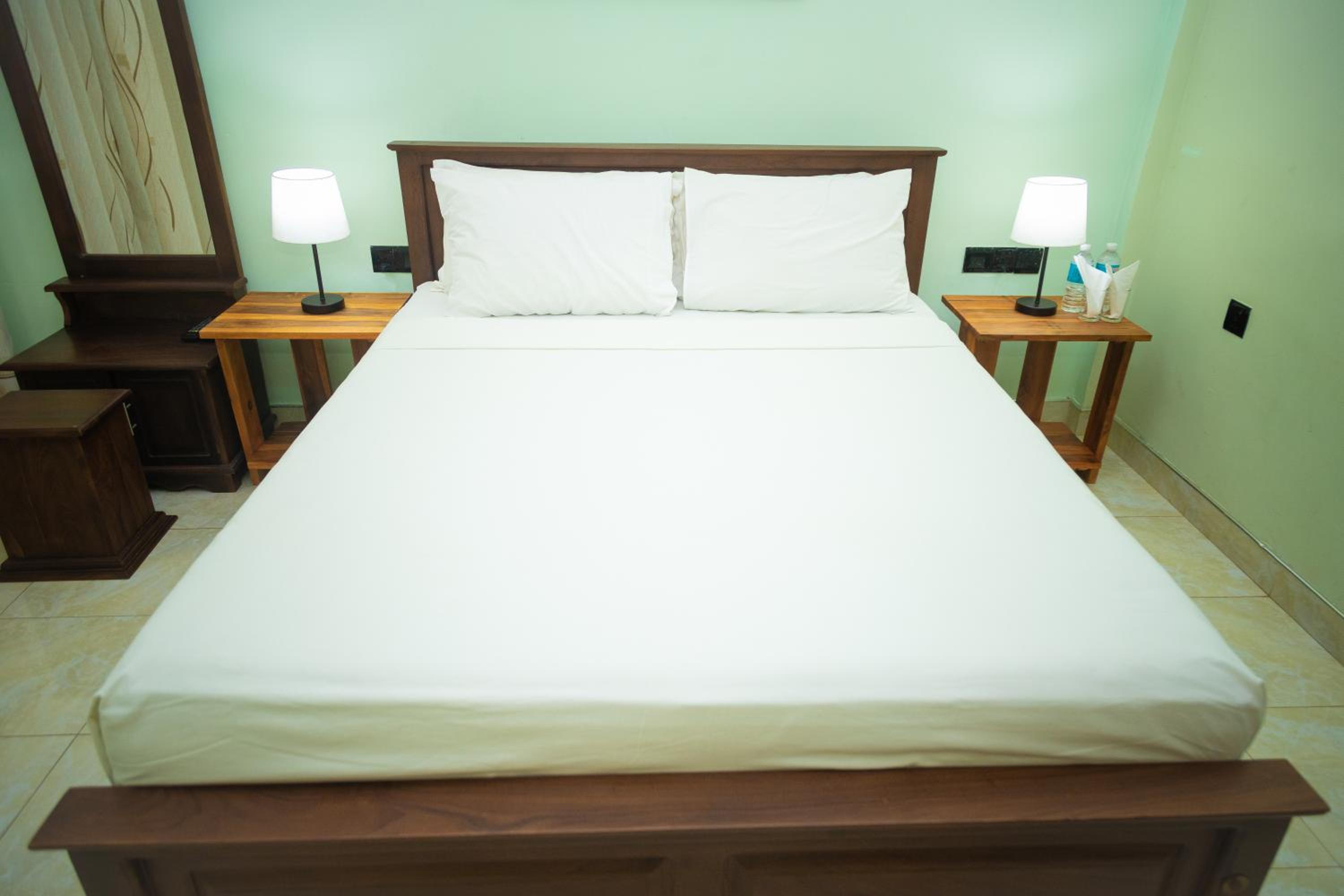 Marathona Tourist Resort - Anuradhapura
