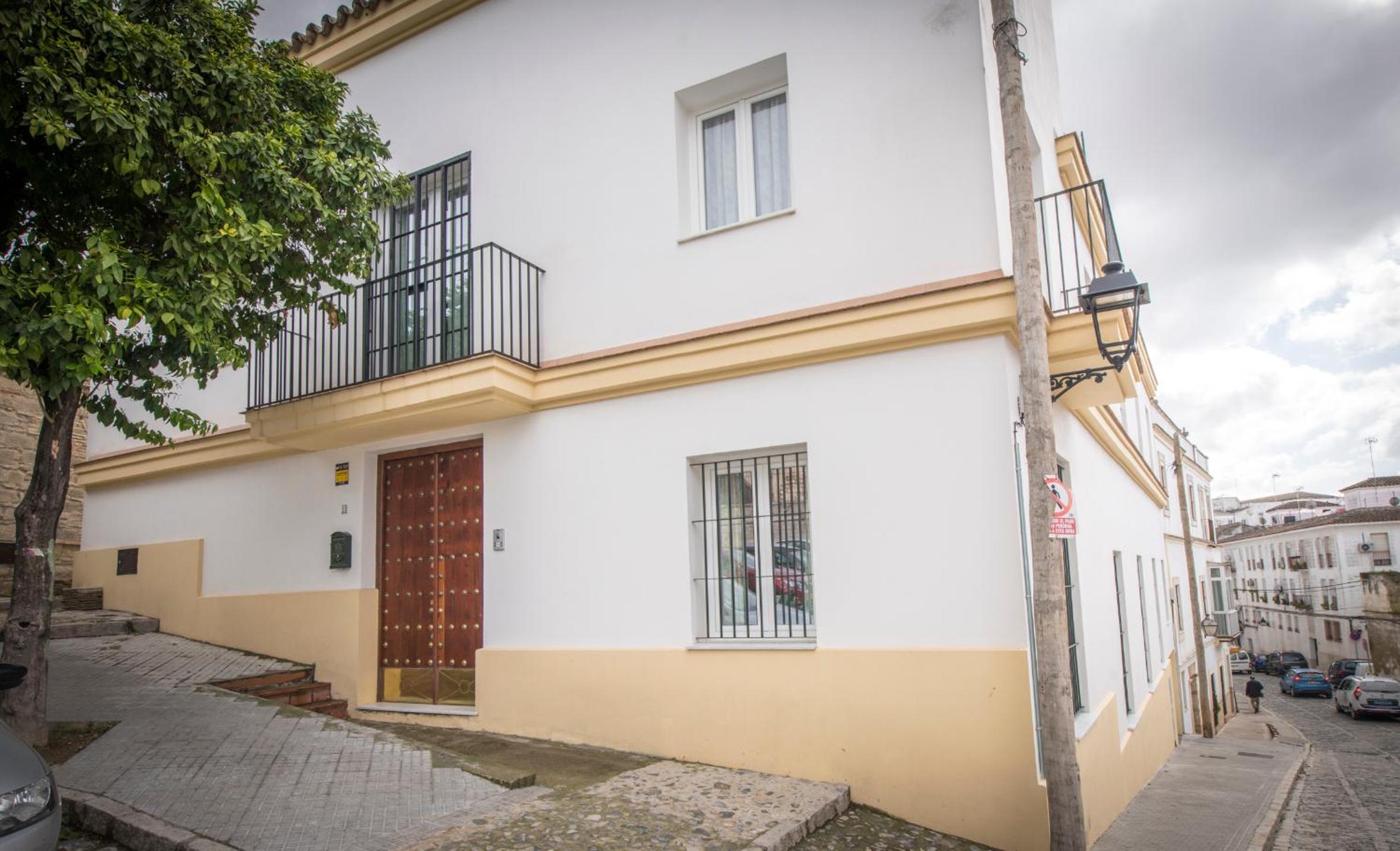 Palacio el Duende-Parking privado-terraza Vista Catedral old town
