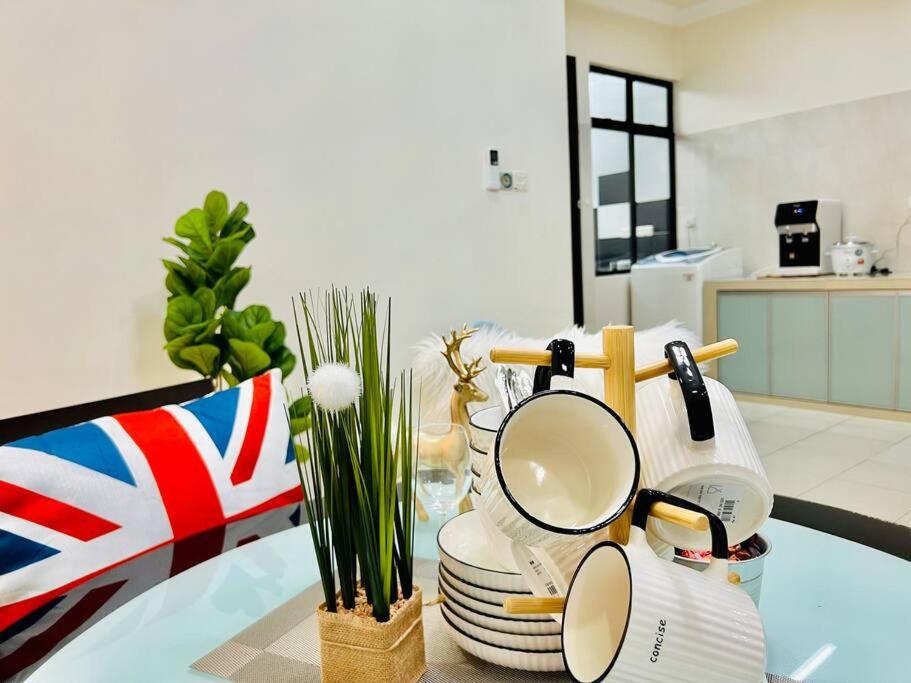 JB-Bukit Indah 8-15pax Spacious Home! 5min to Aeon