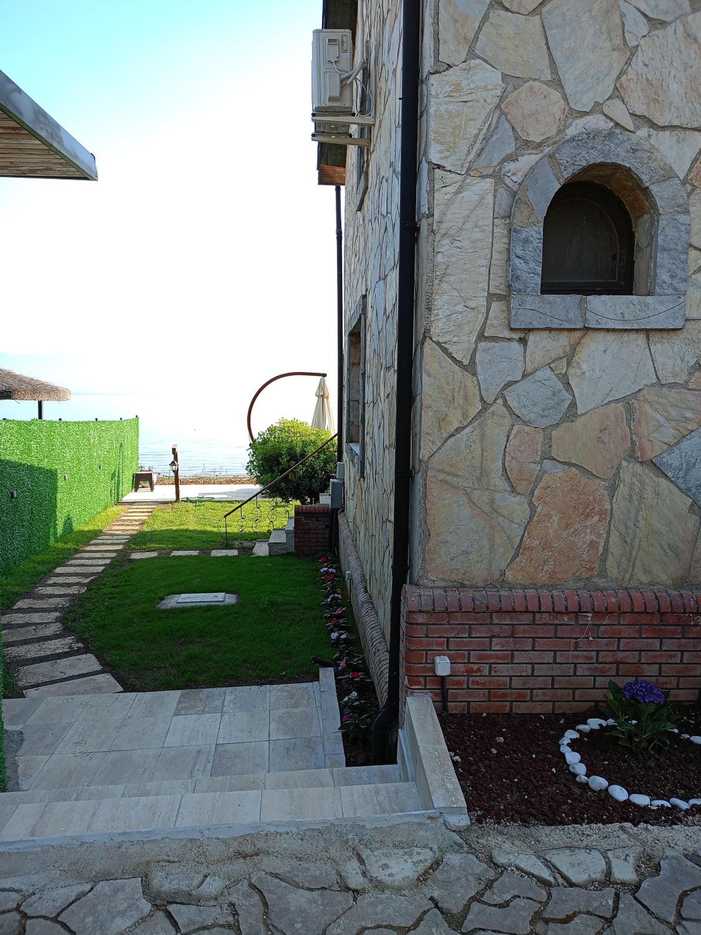 Villa Atroa Gölevi view 4