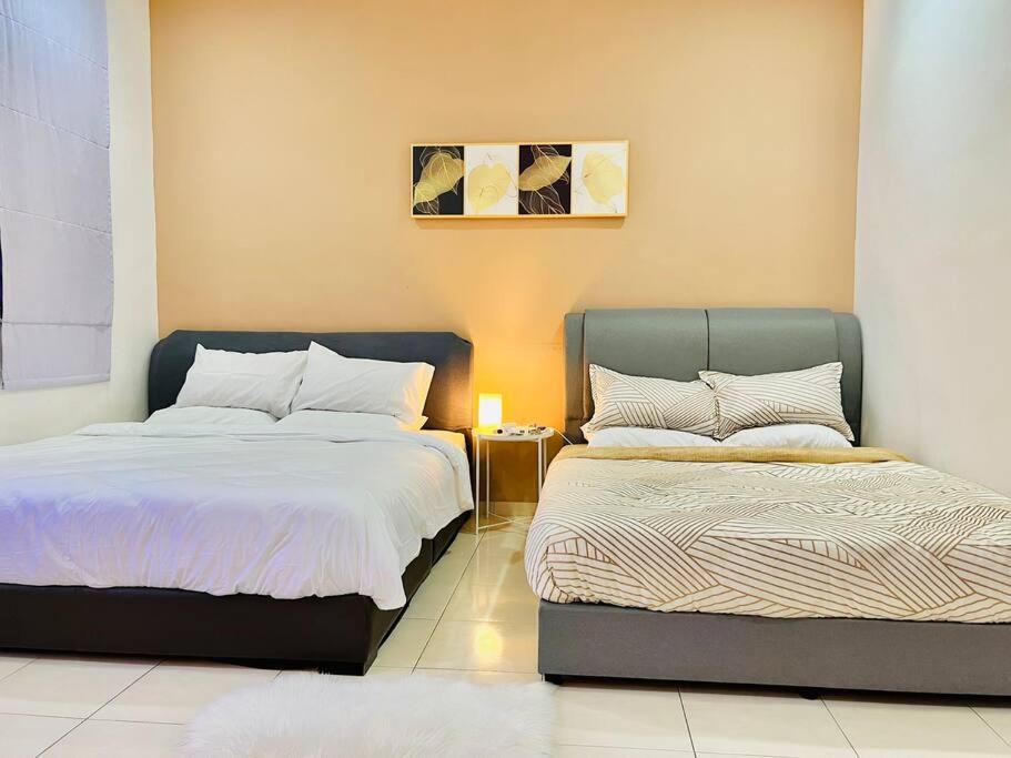 JB-Bukit Indah 8-15pax Spacious Home! 5min to Aeon