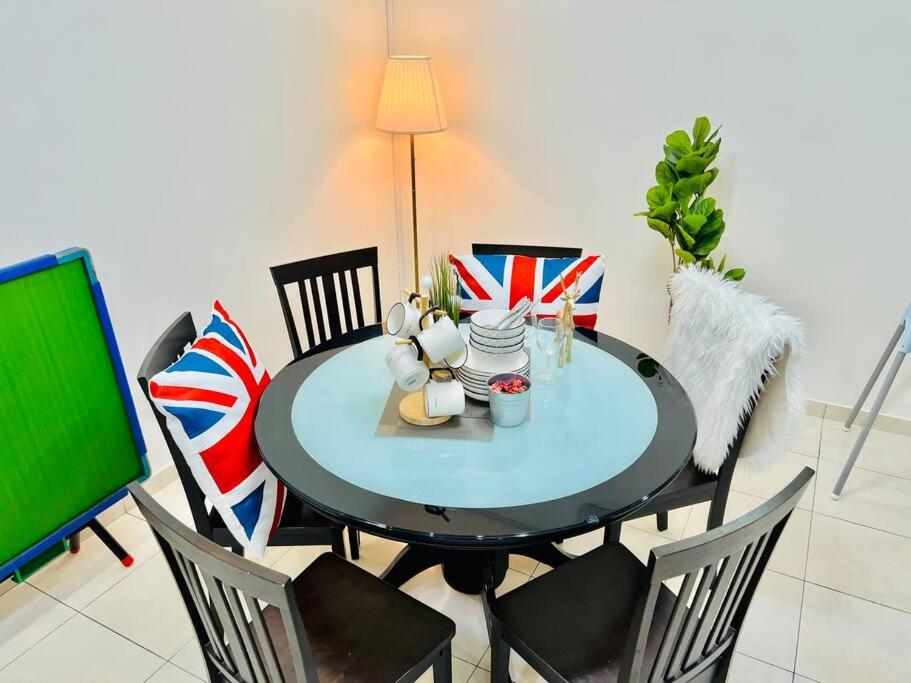 JB-Bukit Indah 8-15pax Spacious Home! 5min to Aeon