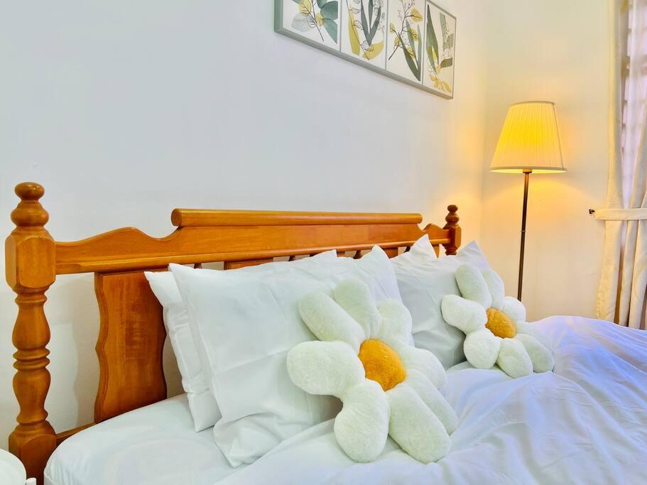 JB-Bukit Indah 8-15pax Spacious Home! 5min to Aeon