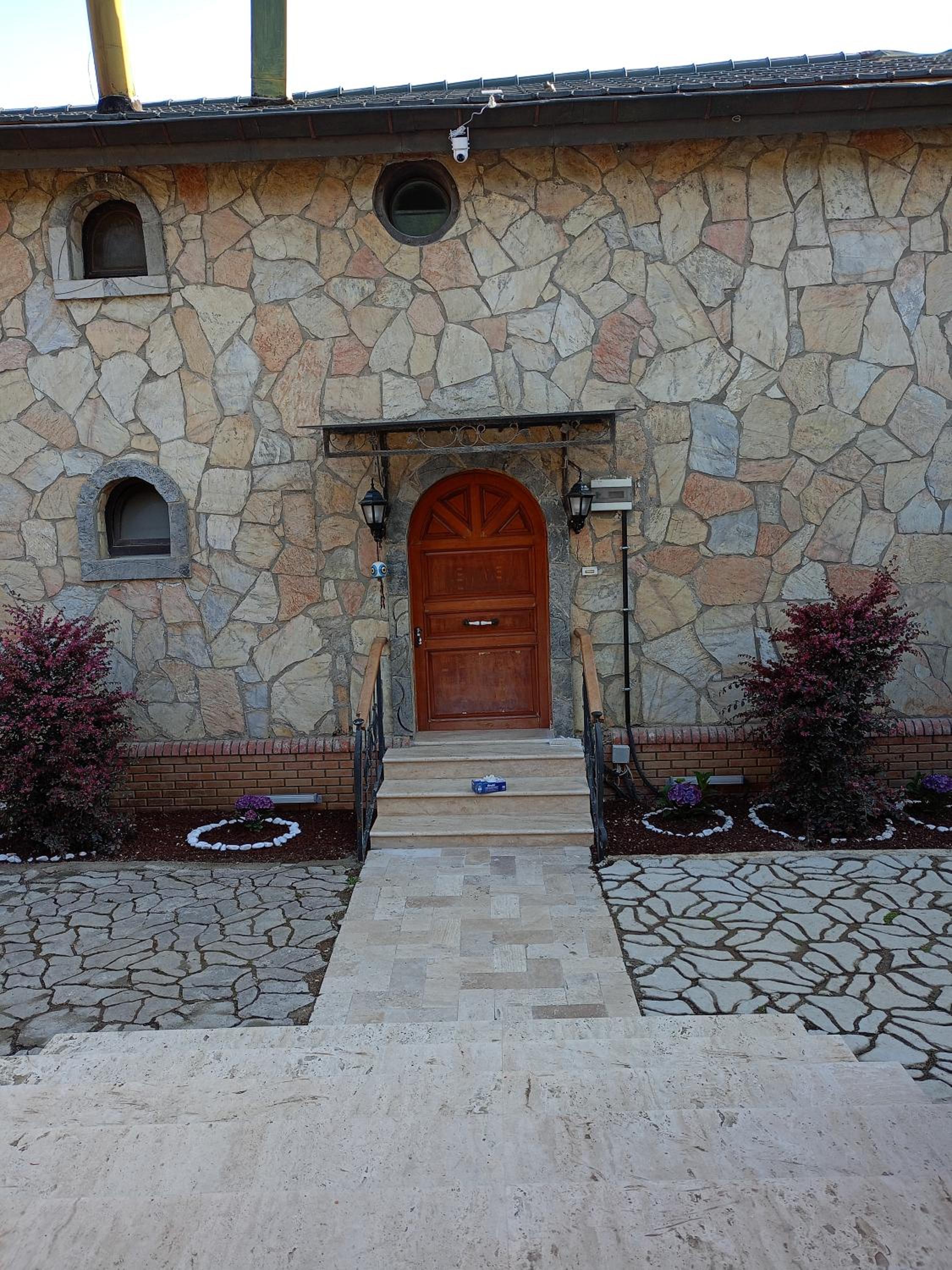 Villa Atroa Gölevi view 3