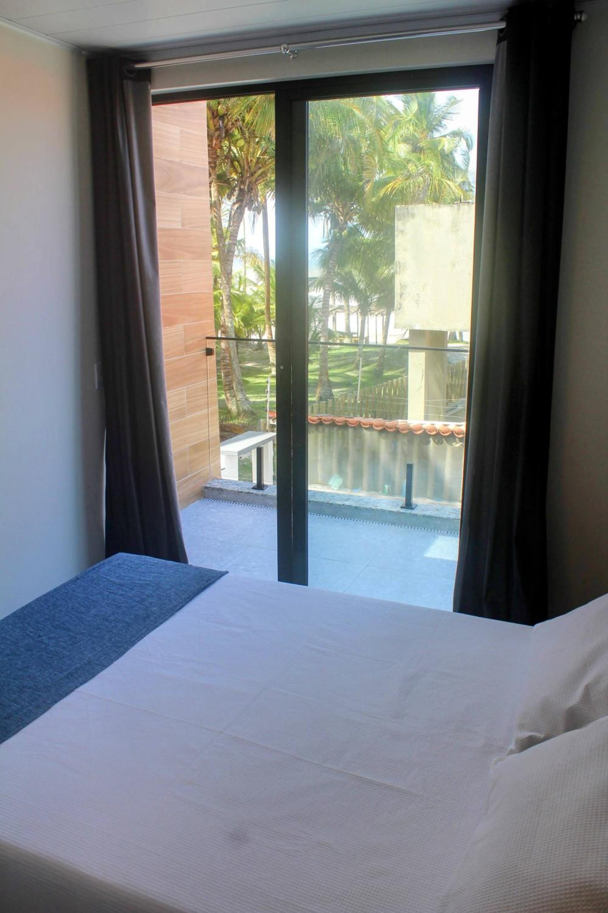 Casa Pé na Areia a 10m da Praia! Imperdível!