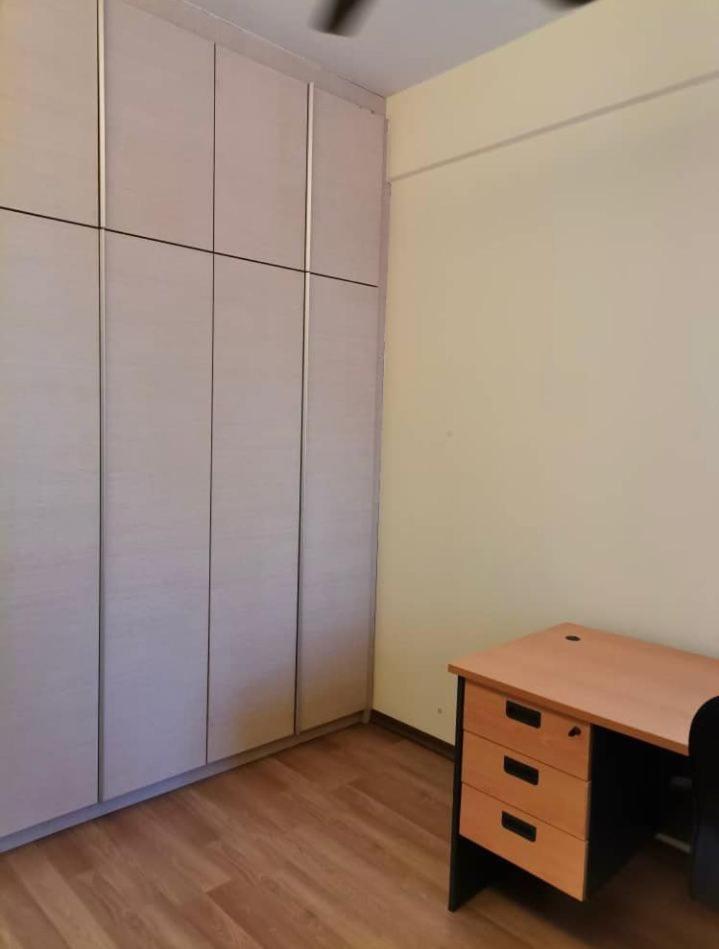 Sweet Homestay Golden Shower Apartment photo 5