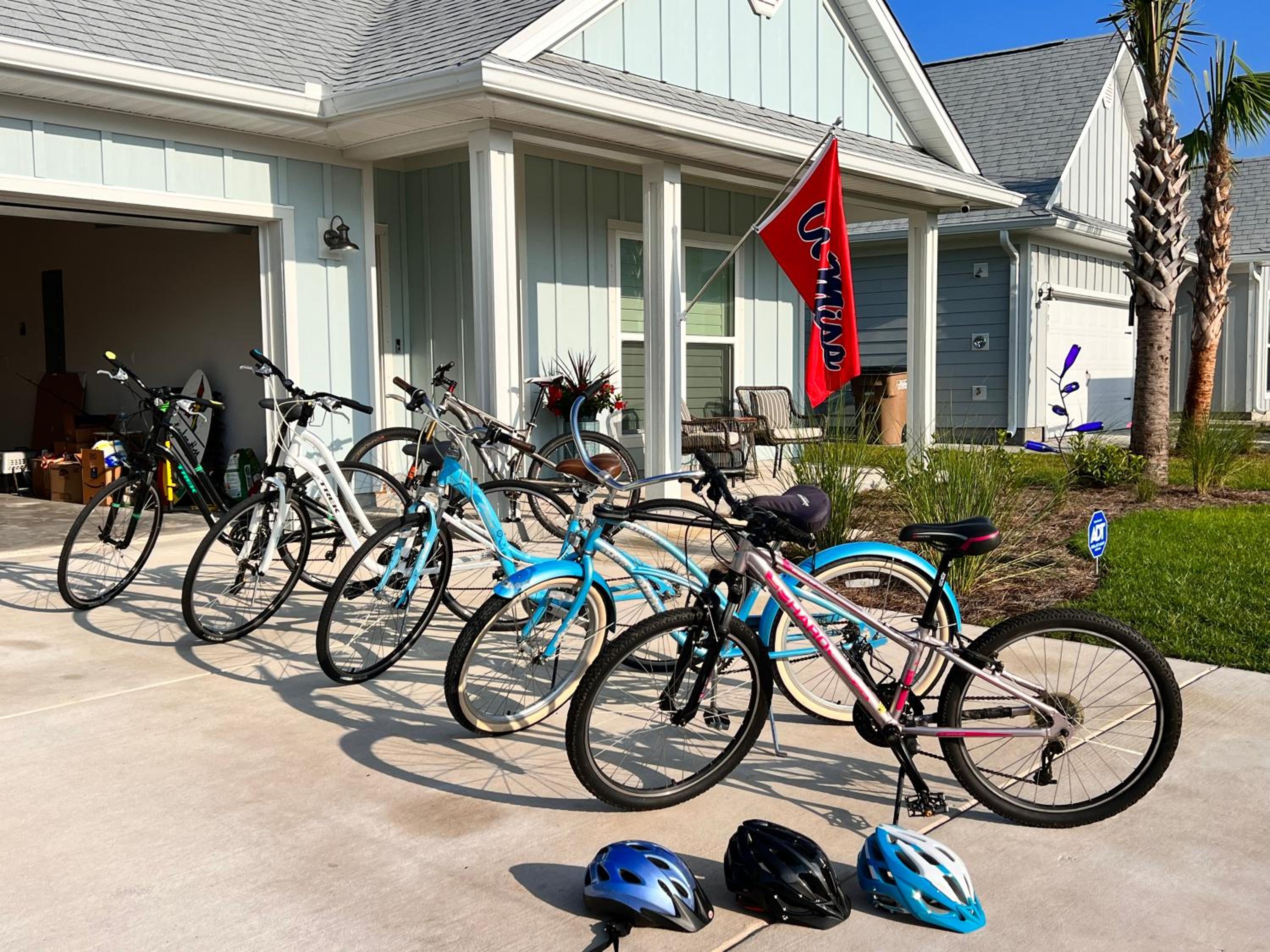 On Seabatical in Windmark Resort! - Bikes, Walk to Beach, Pool, Beach Gear, Golf Cart Incl! view 3