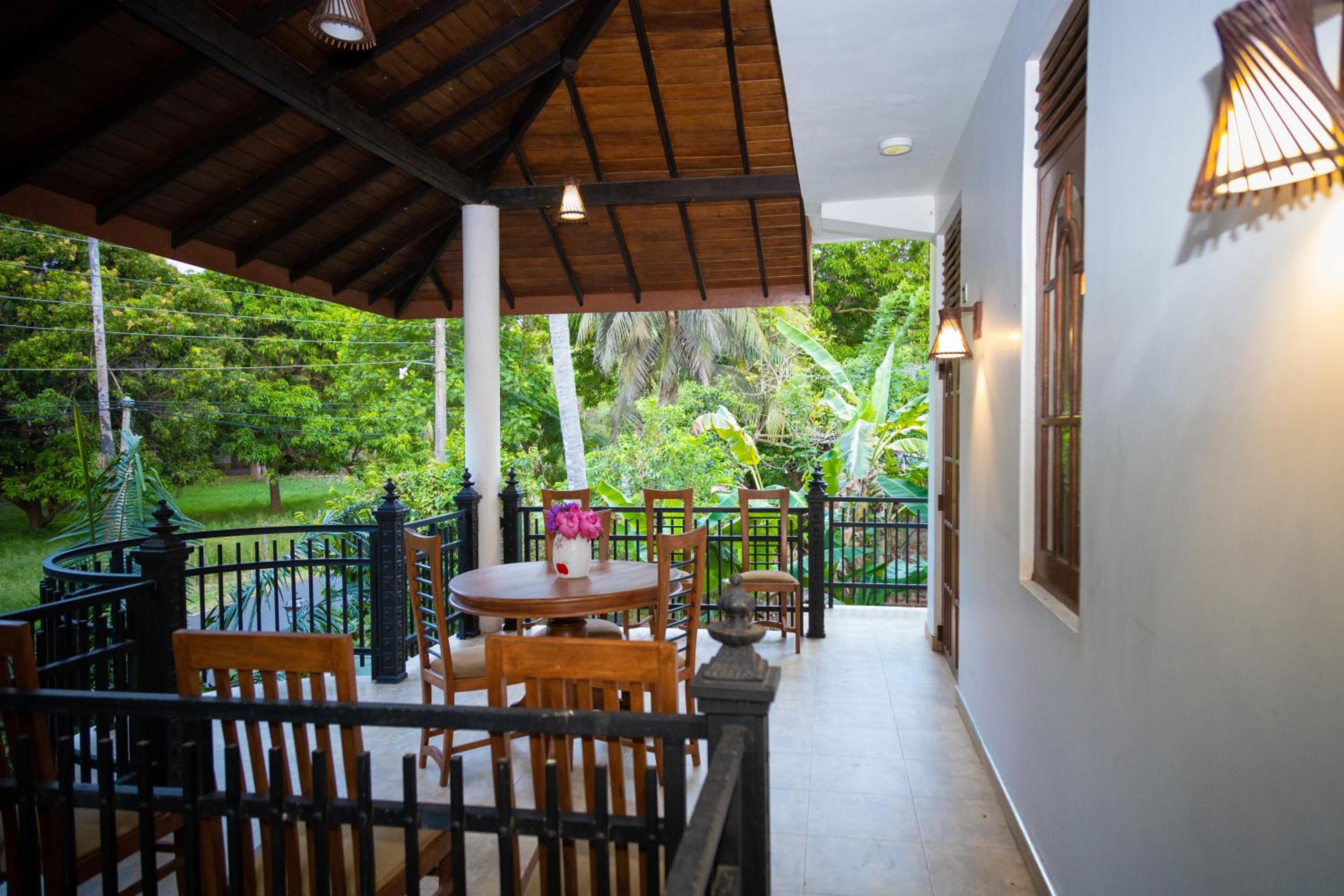 Marathona Tourist Resort - Anuradhapura