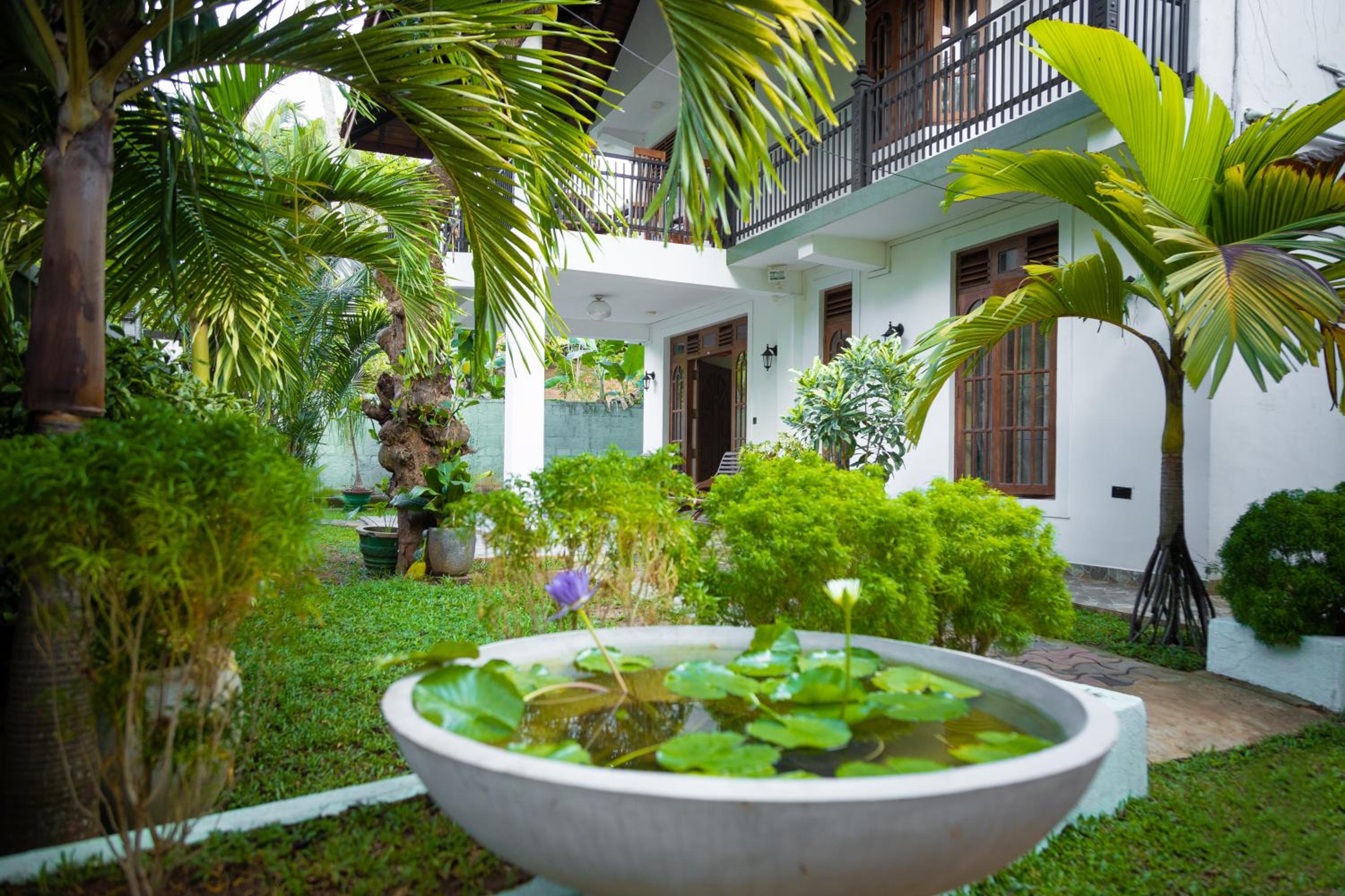 Marathona Tourist Resort - Anuradhapura
